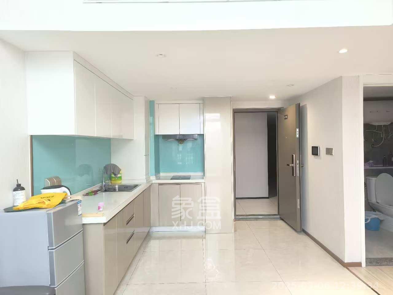 华远华时代 4室2厅1卫 4800.0元/月 华远华时代 4室2厅1卫 4800.0元/月室内图