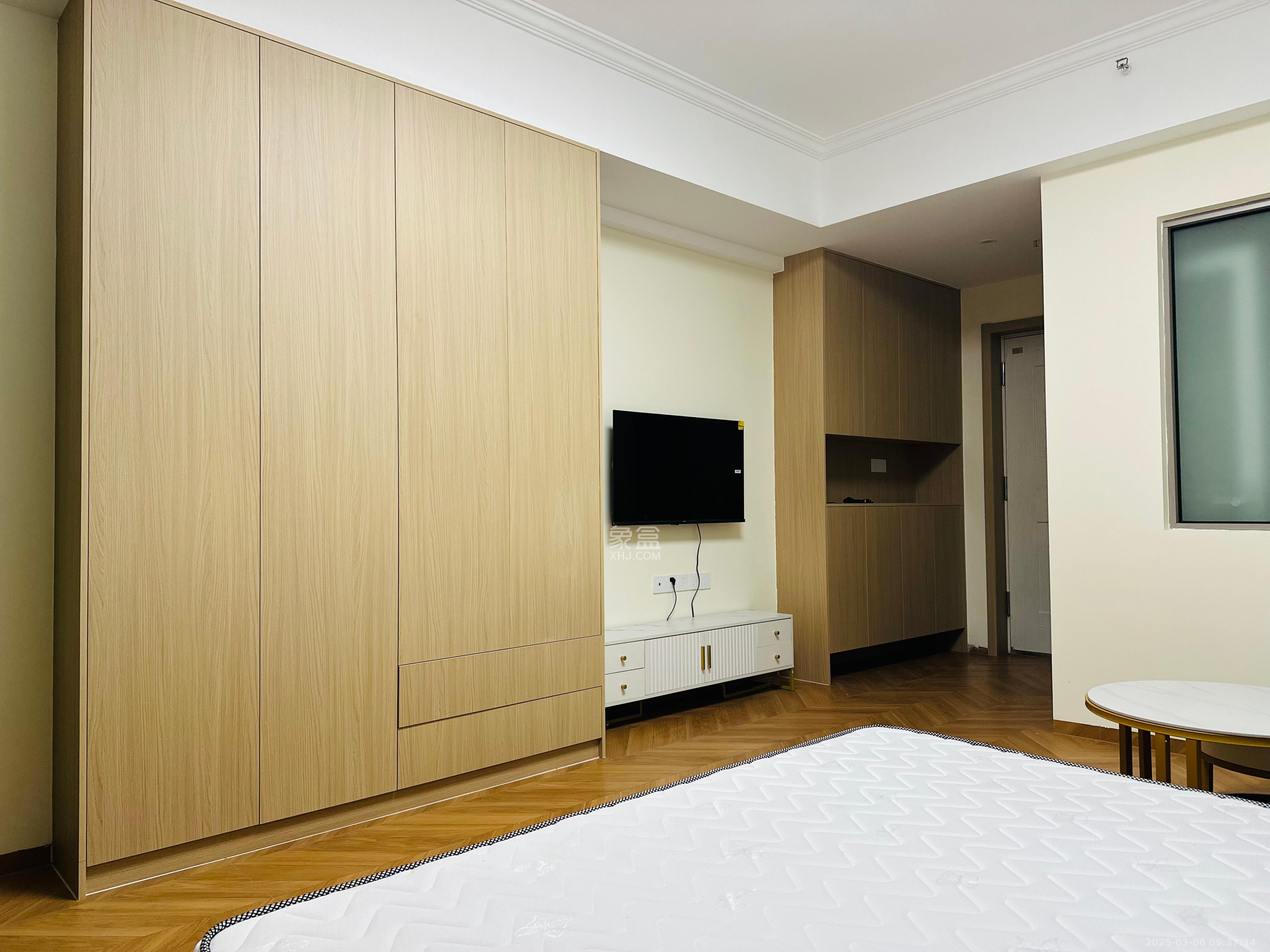 新天地步步高  1室1厅1卫    1200.0元/月 新天地步步高  1室1厅1卫    1200.0元/月室内图