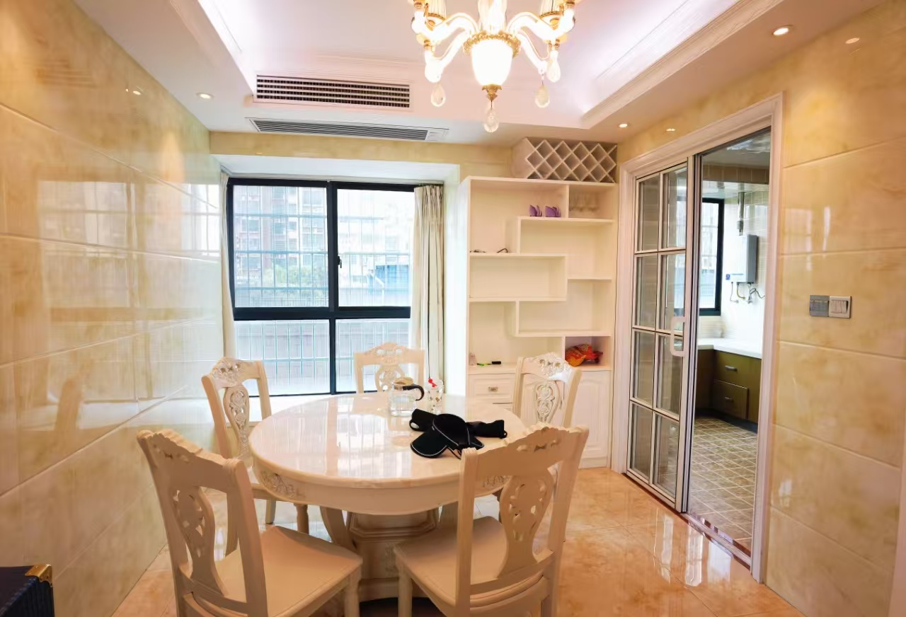 锦绣欣城 3室2厅2卫 1800.0元/月 锦绣欣城 3室2厅2卫 1800.0元/月室内图