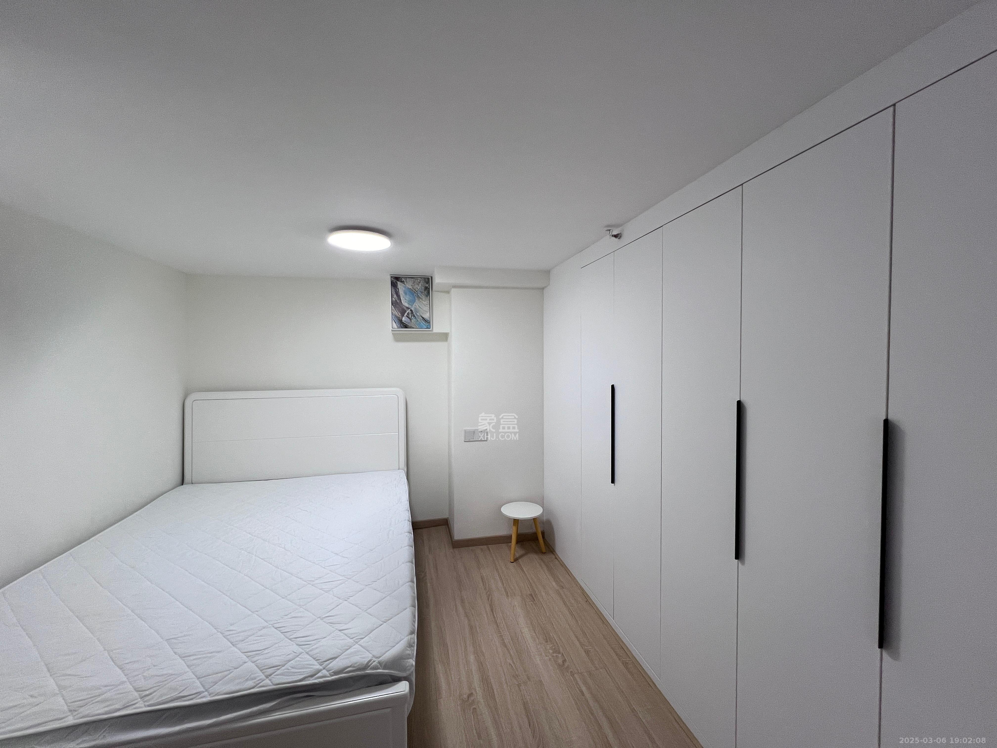 时代MOMA云PARK  2室1厅1卫    2800.0元/月 时代MOMA云PARK  2室1厅1卫    2800.0元/月室内图