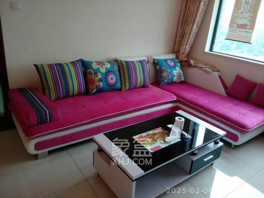 恒大城 3室2厅1卫 2200.0元/月 恒大城 3室2厅1卫 2200.0元/月室内图