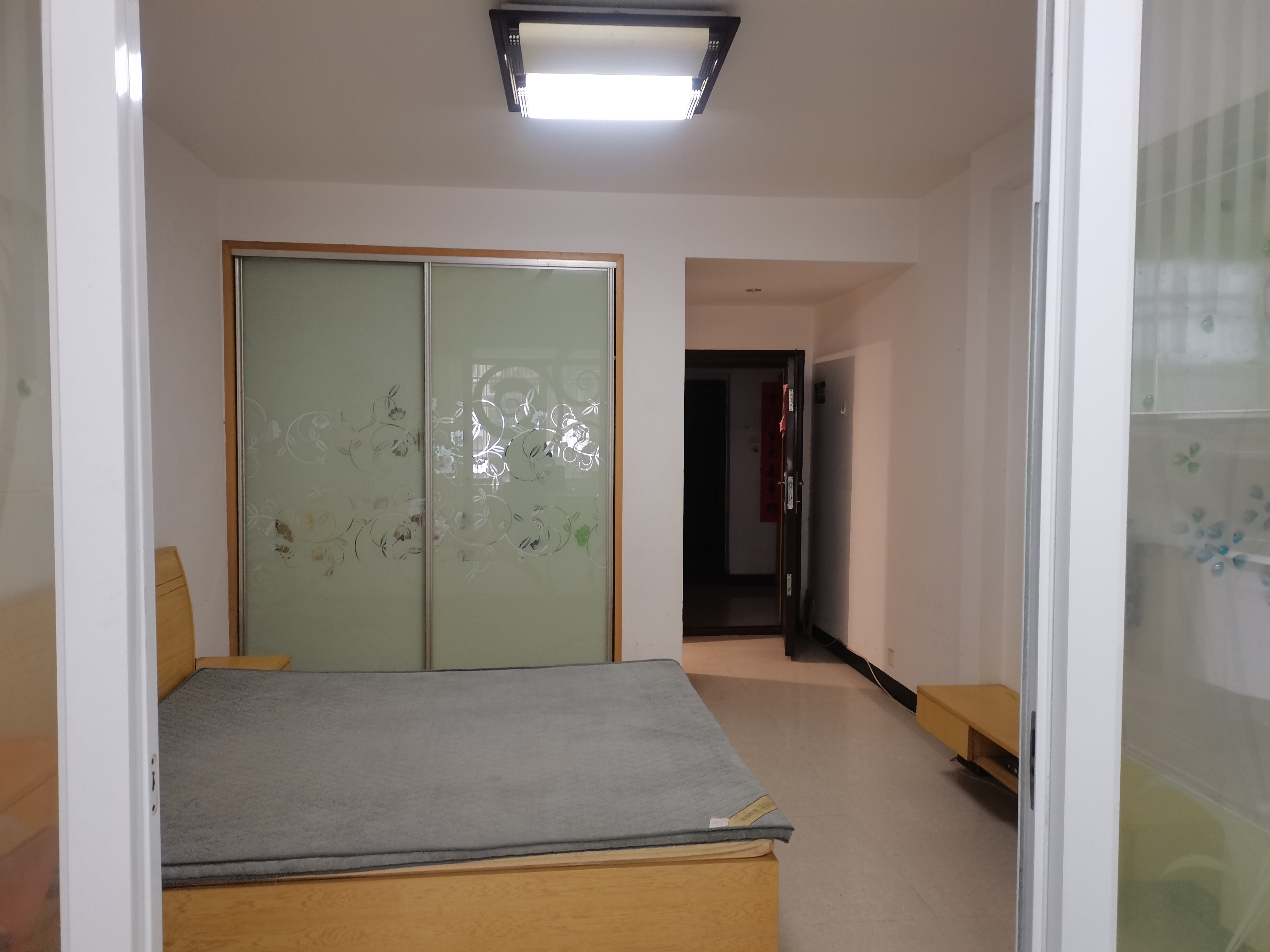 星海名都 1室0厅0卫 750.0元/月 星海名都 1室0厅0卫 750.0元/月室内图