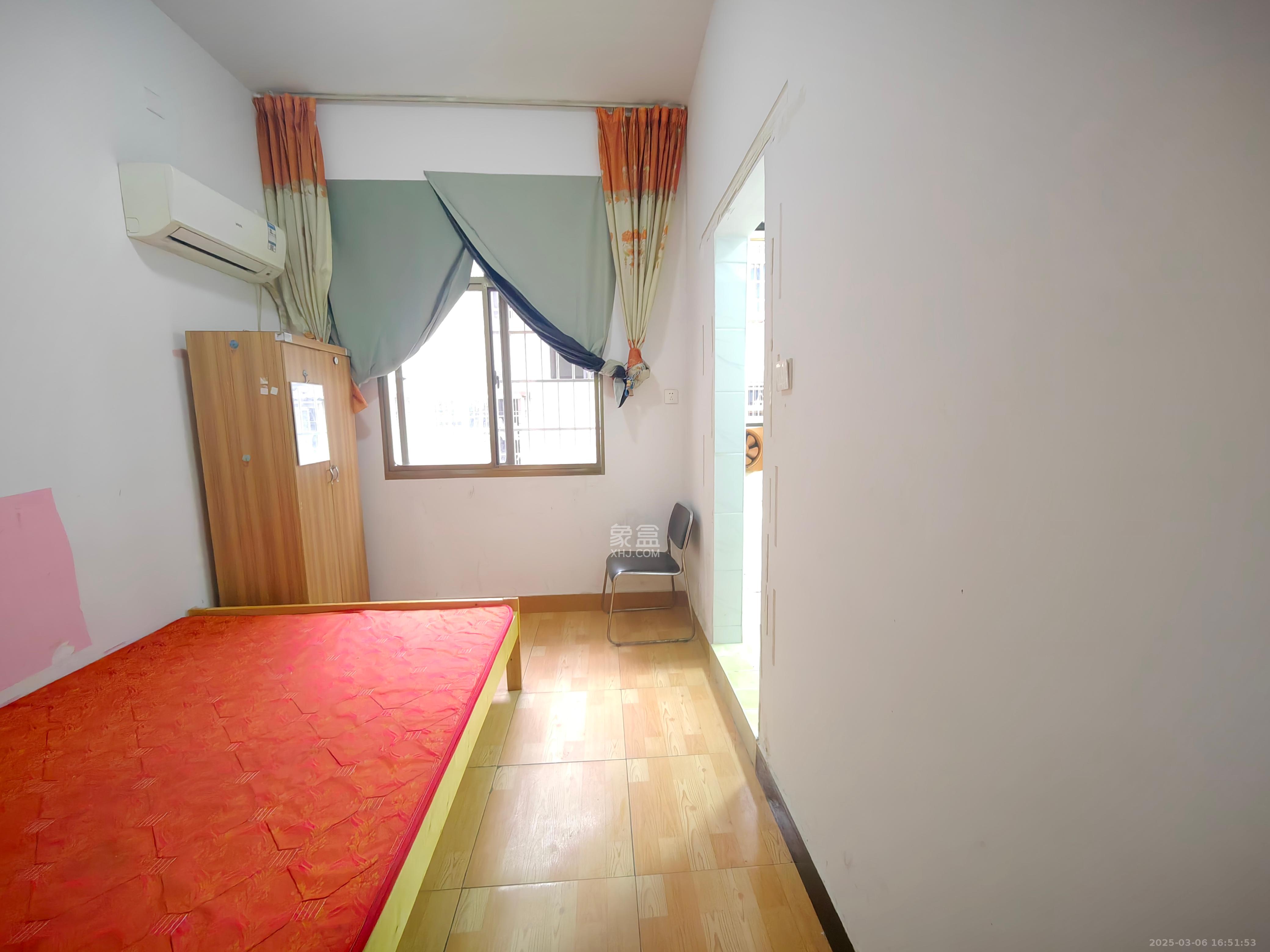 涧塘小区  1室0厅0卫    800.0元/月 涧塘小区  1室0厅0卫    800.0元/月