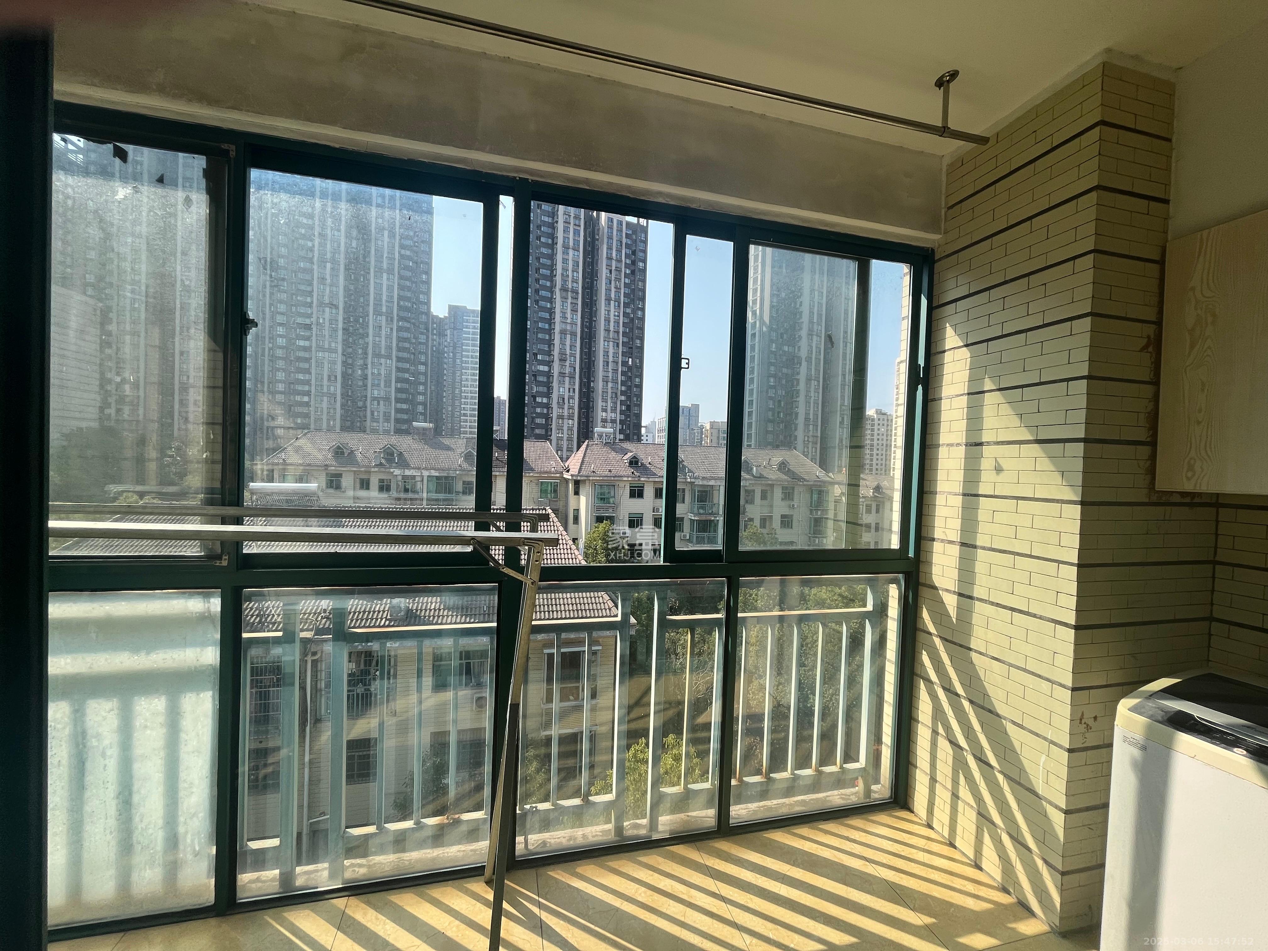 柠檬丽都 3室2厅1卫 1600.0元/月 柠檬丽都 3室2厅1卫 1600.0元/月室内图