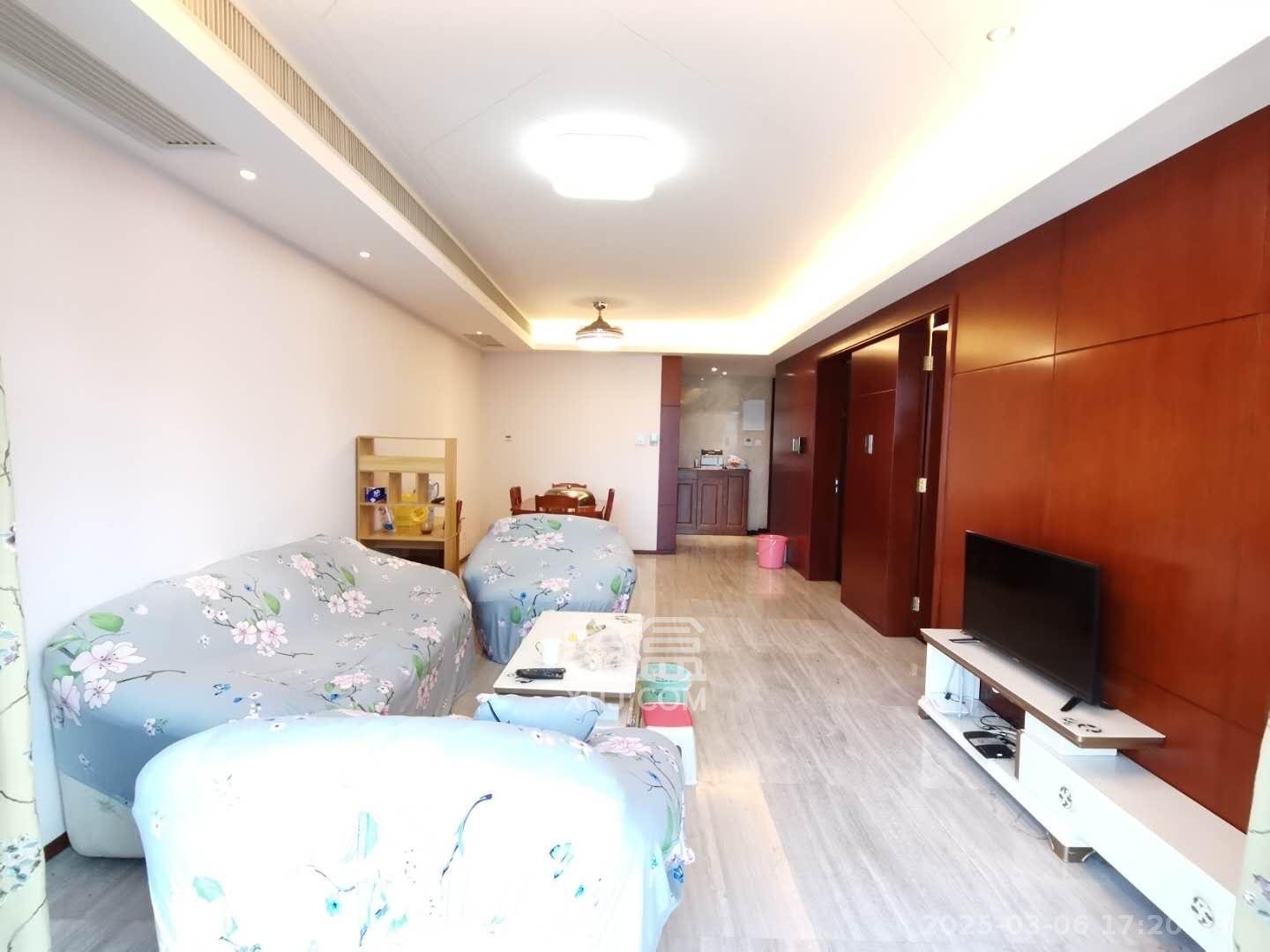 运达中央广场一、二期  2室2厅2卫    7000.0元/月 运达中央广场一、二期  2室2厅2卫    7000.0元/月