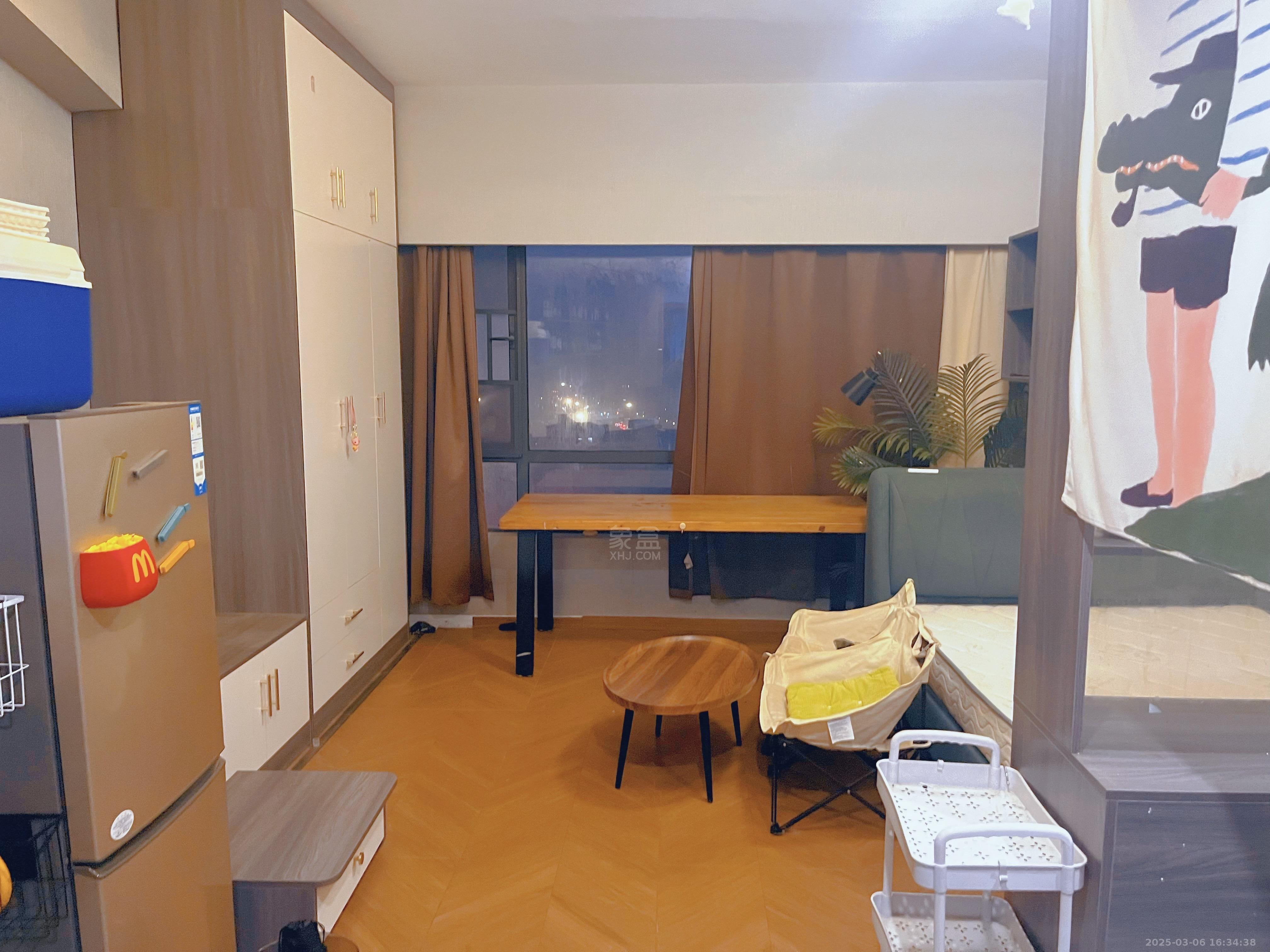 天赐万象汇 1室1厅1卫 1300.0元/月 天赐万象汇 1室1厅1卫 1300.0元/月室内图