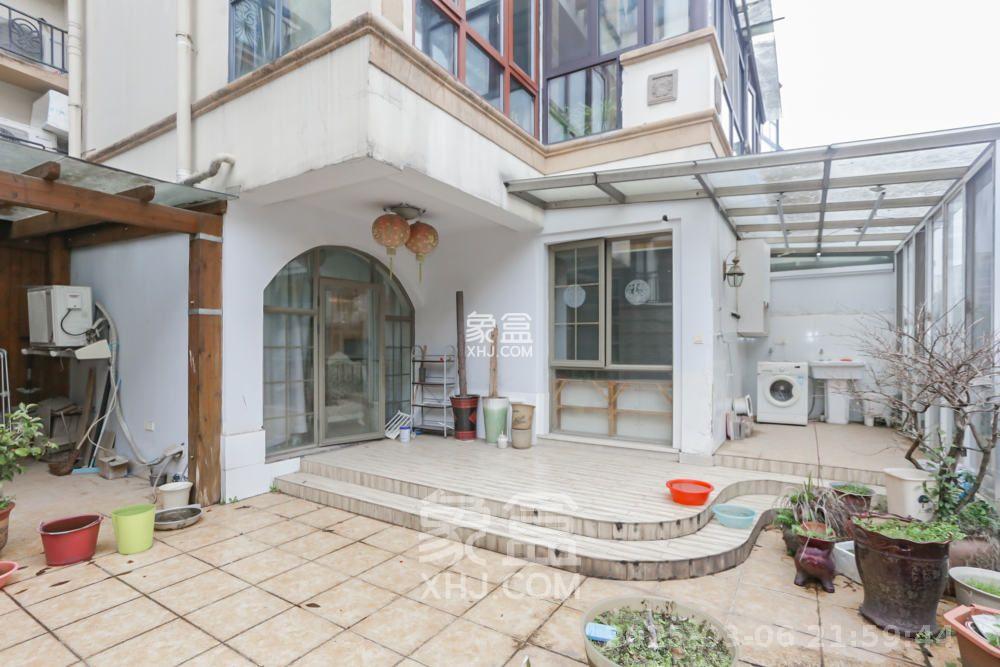 卓越蔚蓝海岸二期 4室2厅2卫 4000.0元/月 卓越蔚蓝海岸二期 4室2厅2卫 4000.0元/月室内图