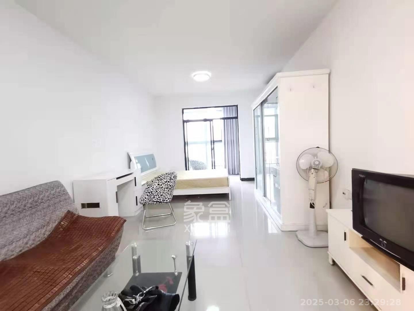 曙光领峰(曙光家园)  1室0厅1卫    1600.0元/月 曙光领峰(曙光家园)  1室0厅1卫    1600.0元/月