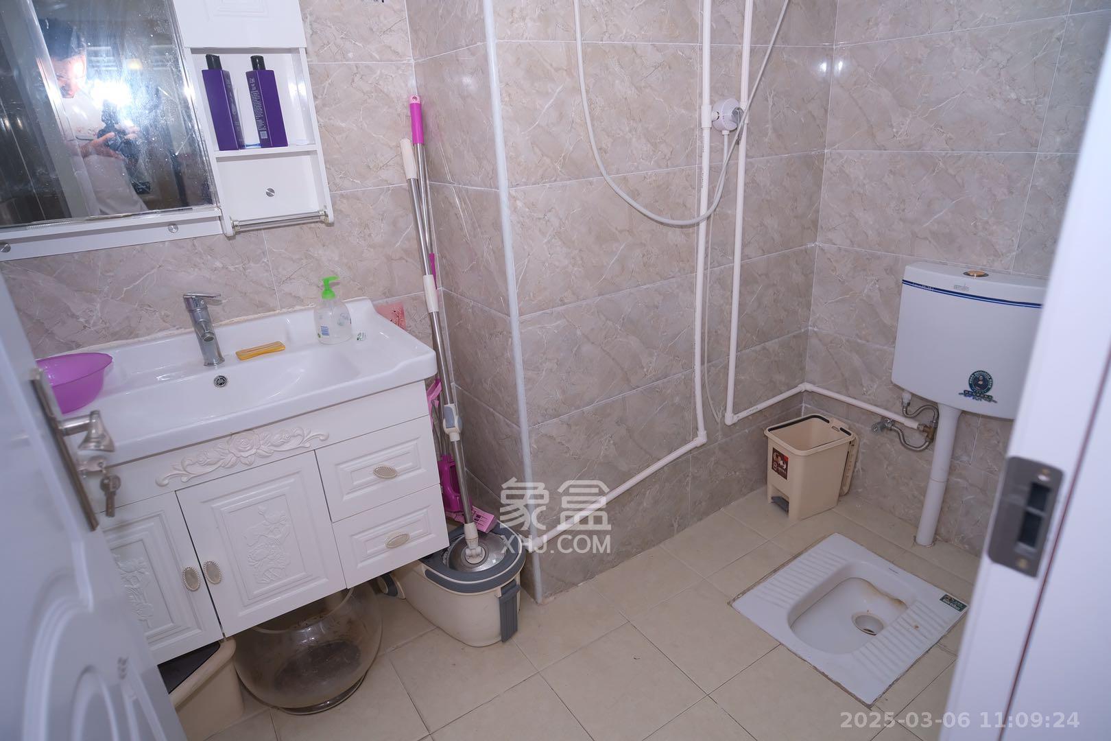 金科时代中心 1室1厅1卫 2000.0元/月 金科时代中心 1室1厅1卫 2000.0元/月室内图