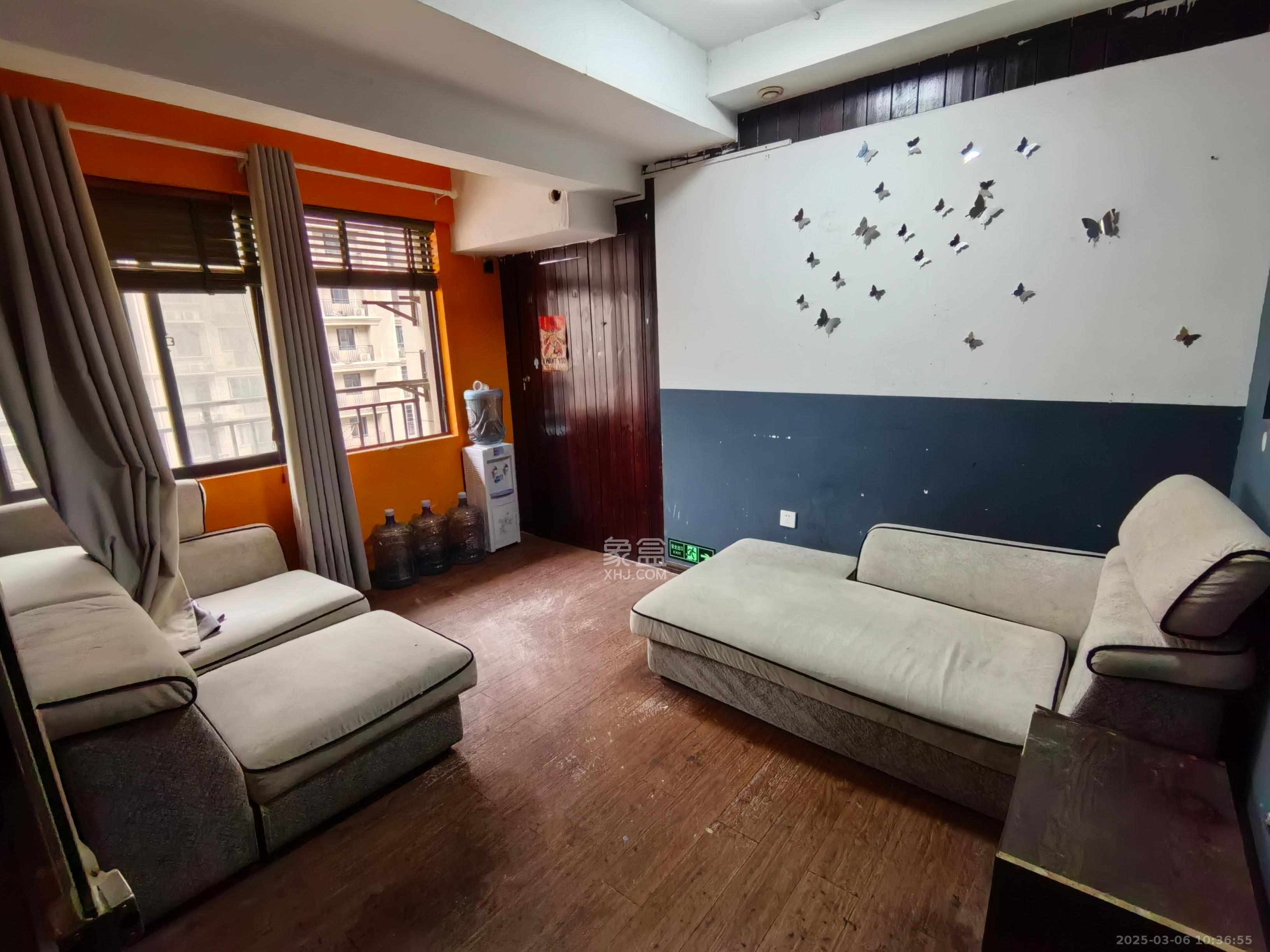 阳光锦城 1室1厅1卫 1500.0元/月 阳光锦城 1室1厅1卫 1500.0元/月室内图