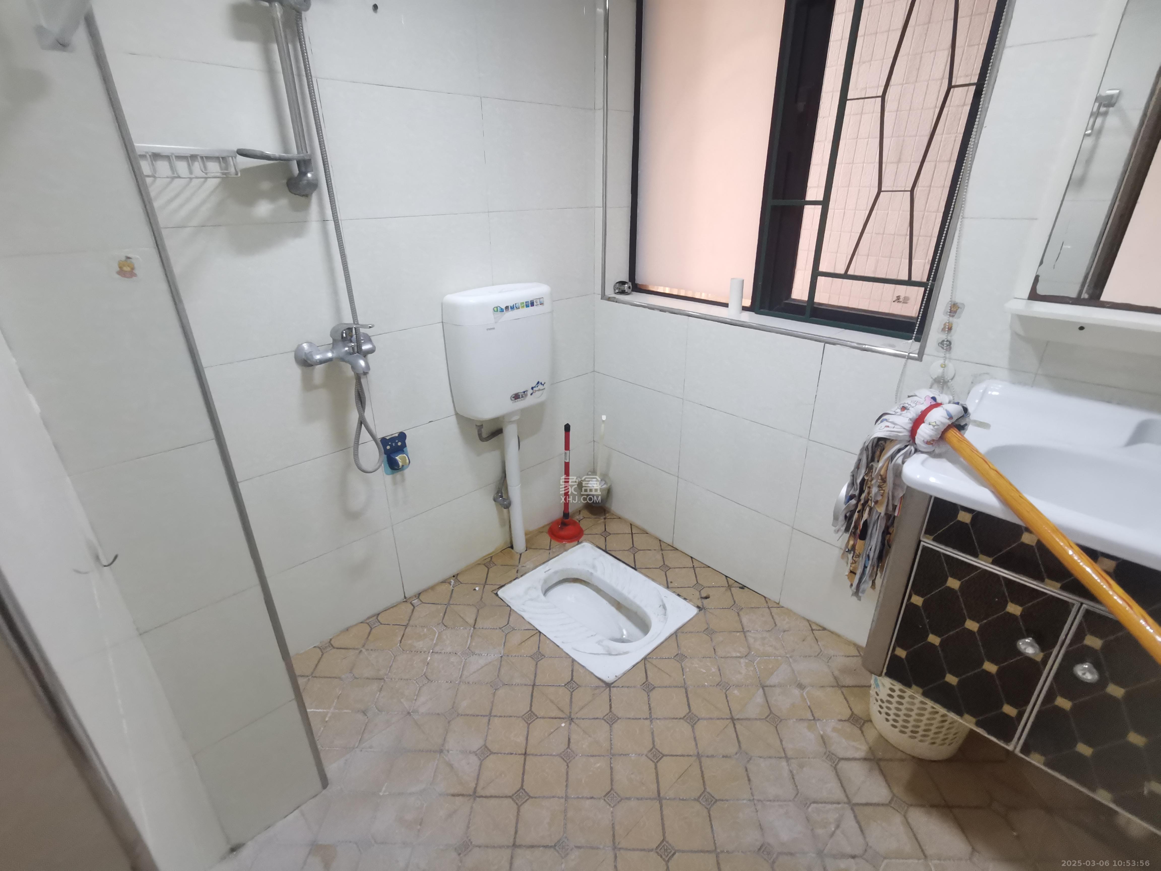 永祺西京  3室2厅2卫   3000.00元/月室内图