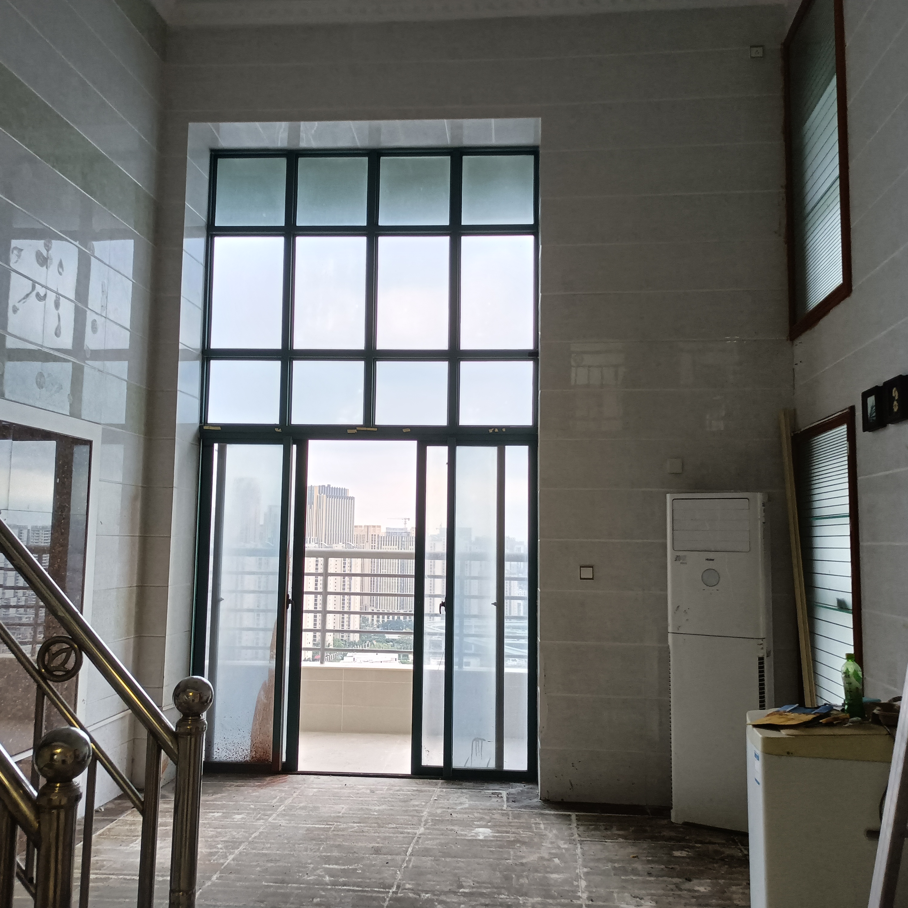 申鑫国际广场 6室2厅2卫 238.0万 申鑫国际广场 6室2厅2卫 238.0万室内图