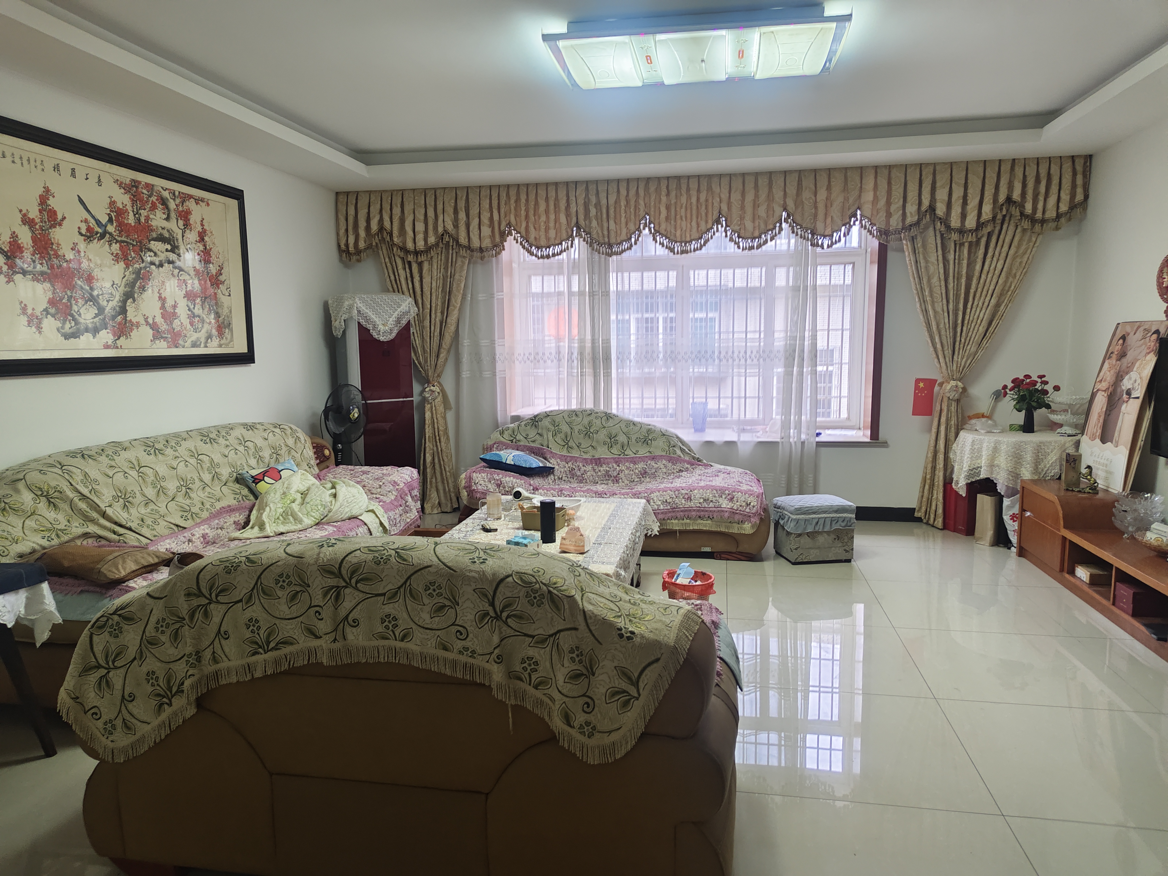 馨园小区  1室0厅0卫    1600.0元/月室内图