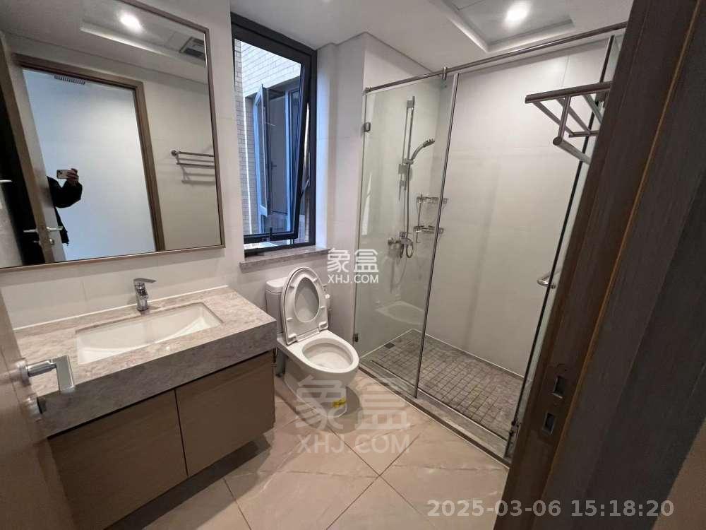 晋合湘水湾六期 3室2厅2卫 2700.0元/月 晋合湘水湾六期 3室2厅2卫 2700.0元/月室内图