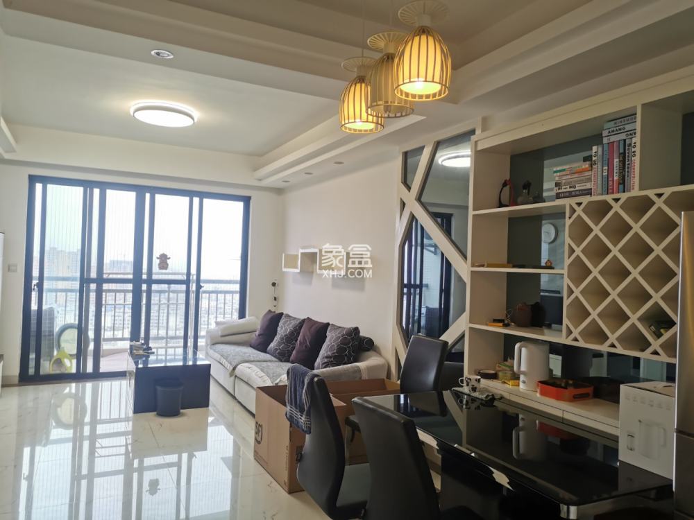 金碧文华 2室2厅1卫 145.0万 金碧文华 2室2厅1卫 145.0万室内图