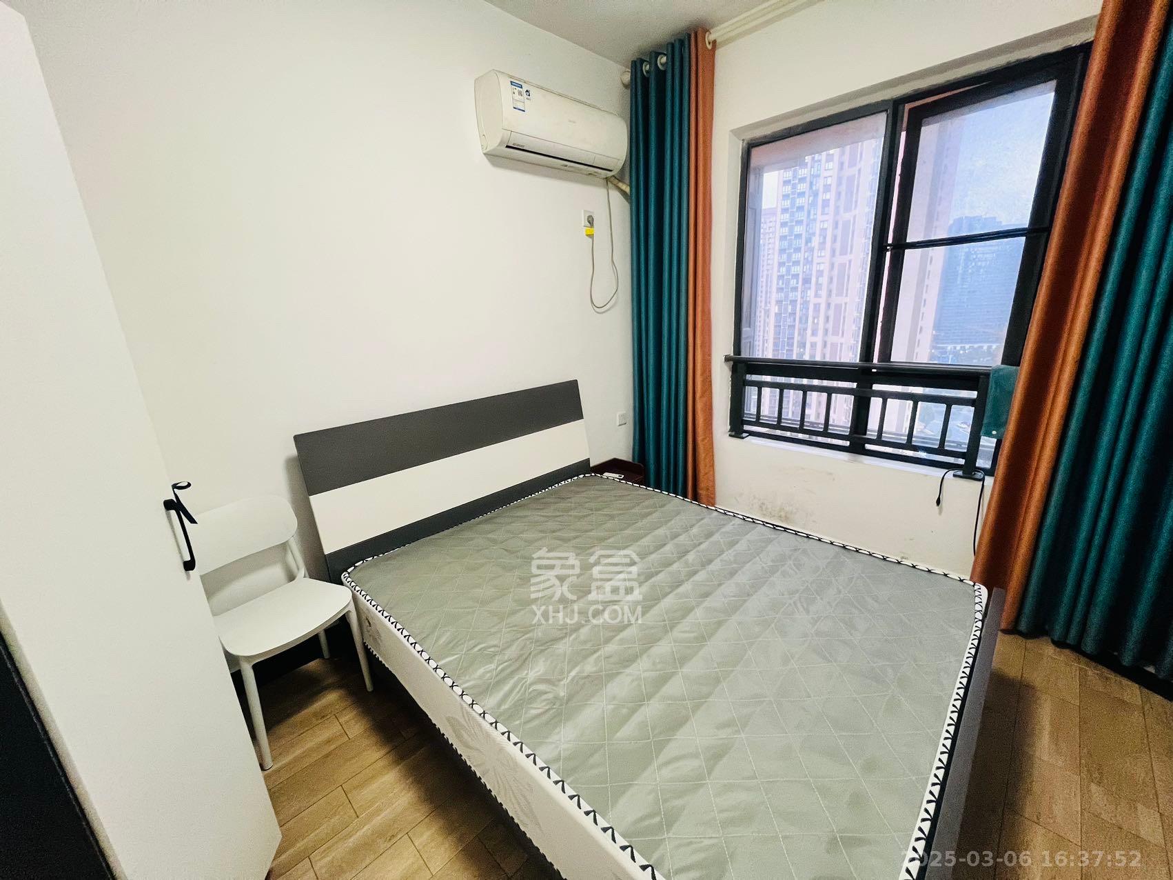 振业城三期 4室2厅2卫 3500.0元/月 振业城三期 4室2厅2卫 3500.0元/月室内图