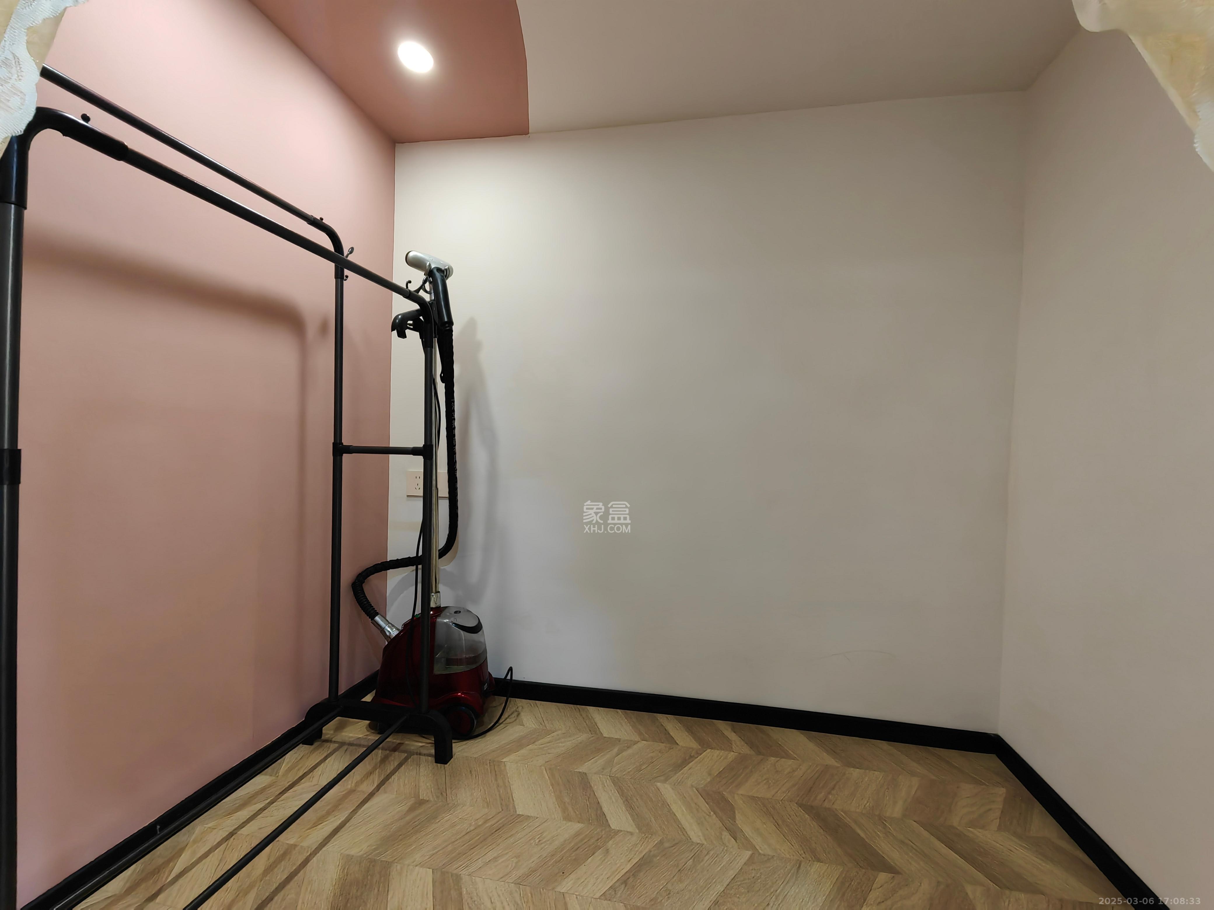 中建寶鉑公館   53.85㎡     3300.00元/月室內(nèi)圖