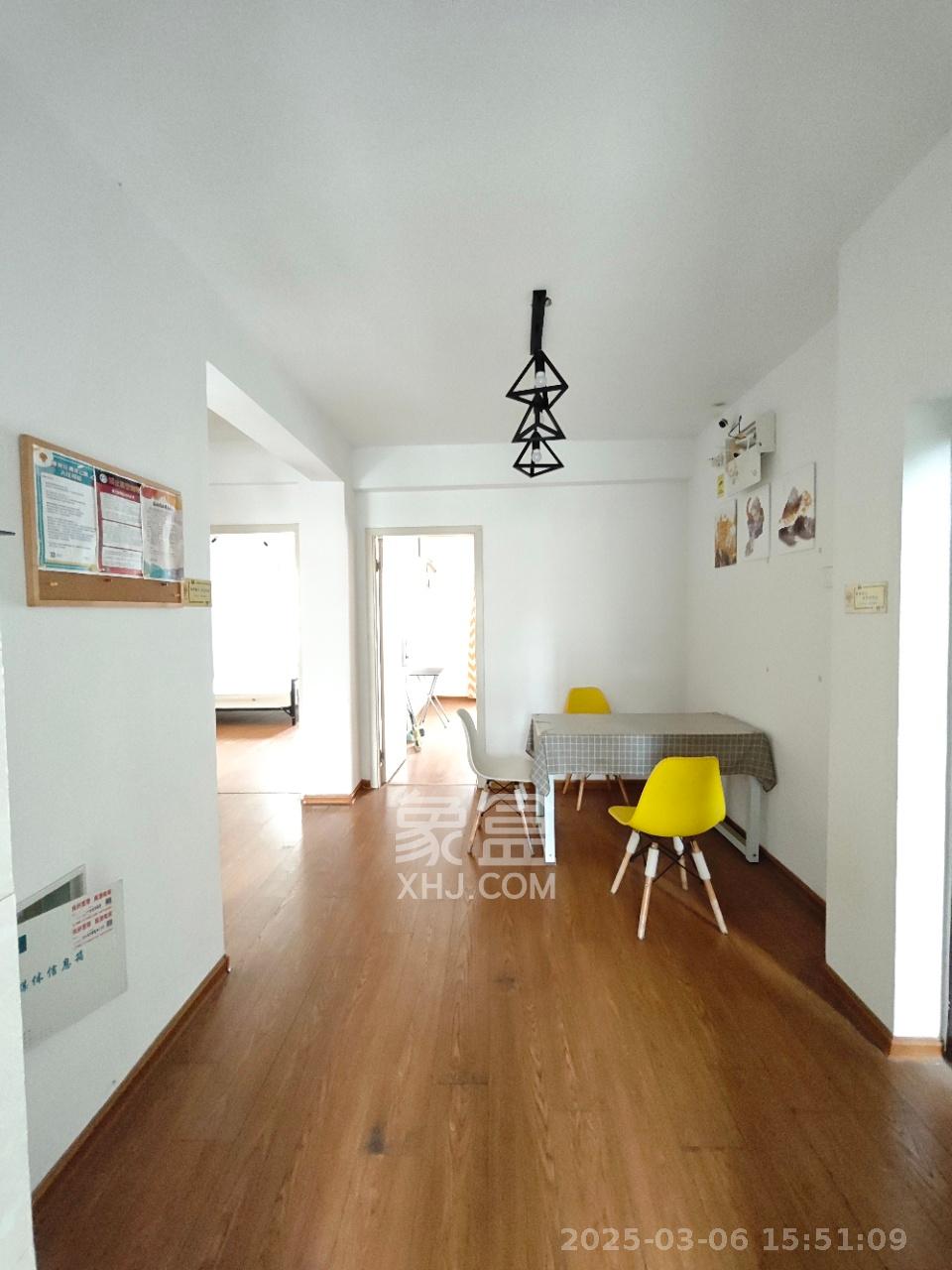 山语城二期  3室2厅1卫    1500.0元/月 山语城二期  3室2厅1卫    1500.0元/月户型图