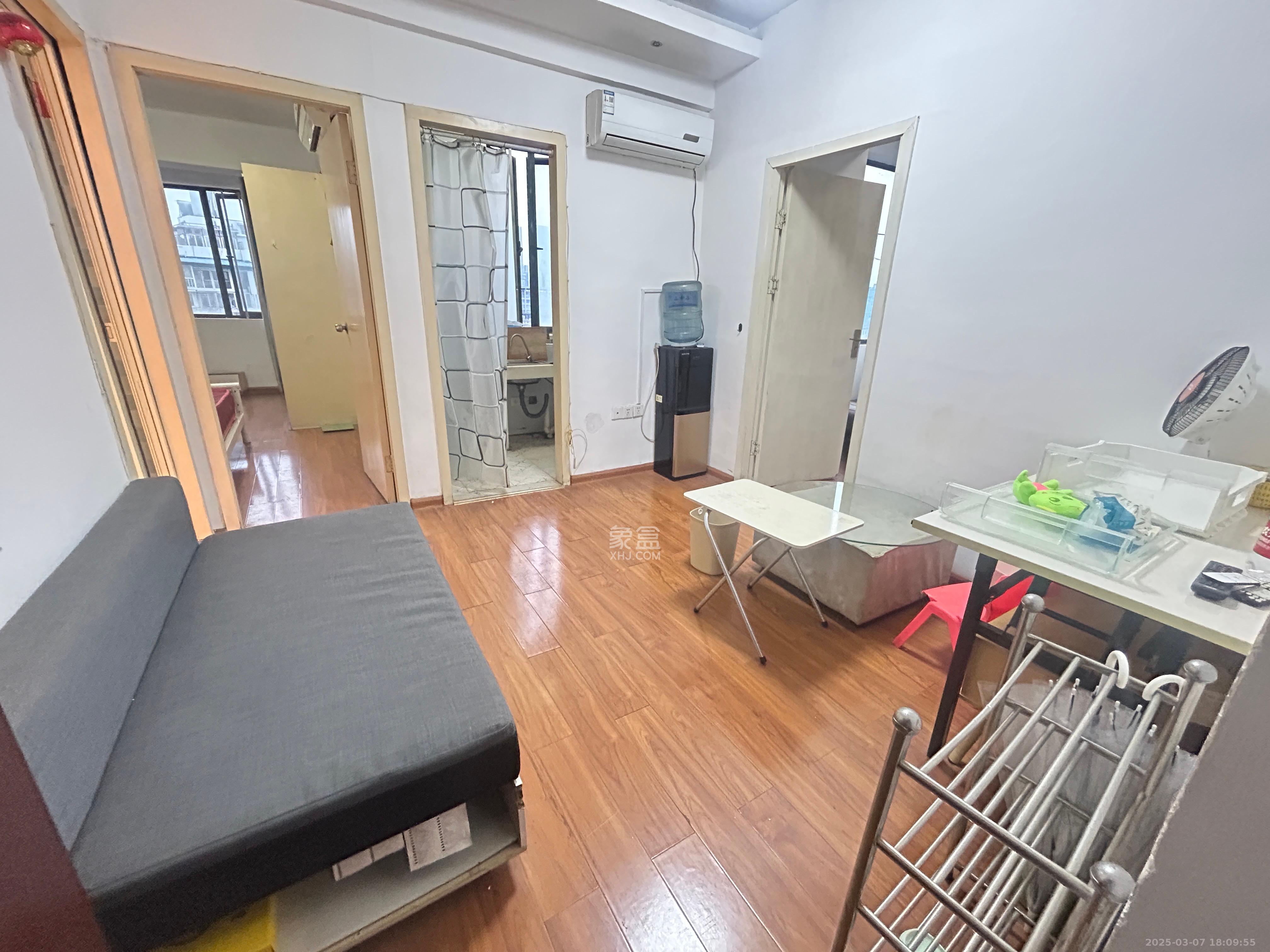 印象天心 1室1厅1卫 2000.0元/月 印象天心 1室1厅1卫 2000.0元/月室内图