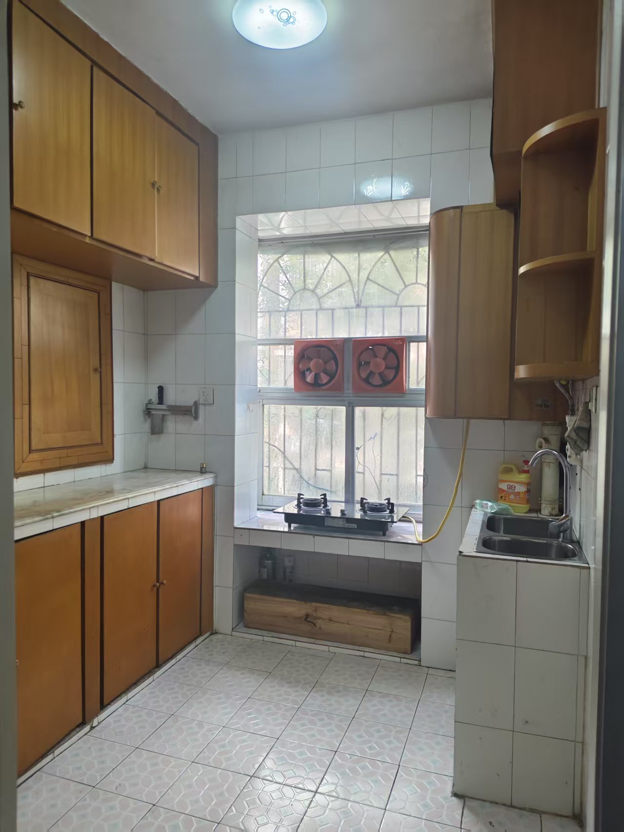 王家小区 3室2厅1卫 42.8万 王家小区 3室2厅1卫 42.8万客厅