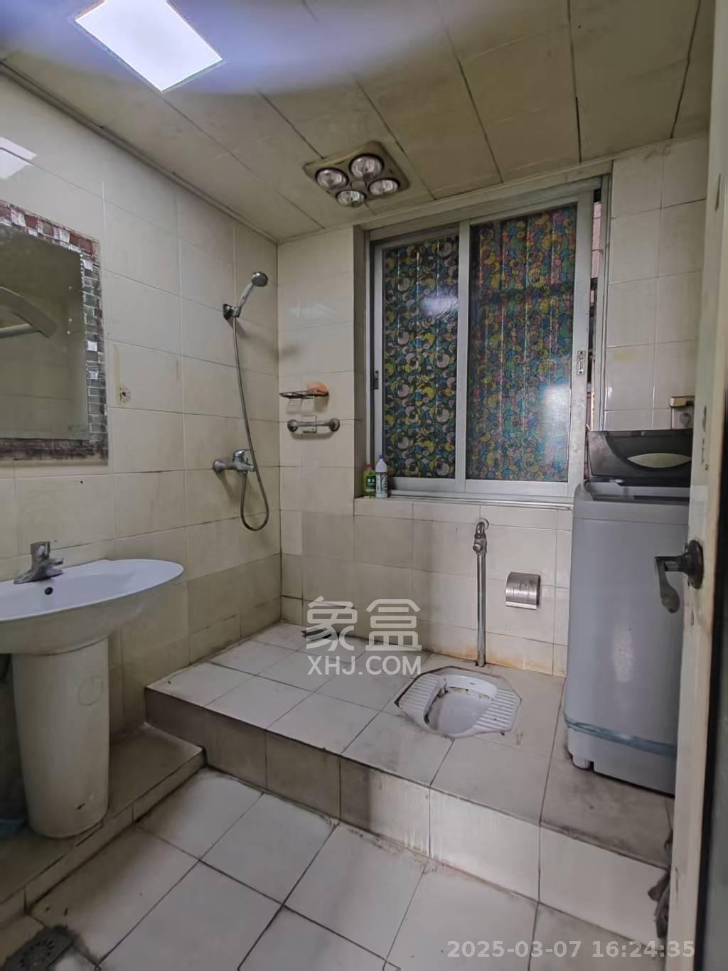 海东青大厦 2室2厅1卫 2500.0元/月 海东青大厦 2室2厅1卫 2500.0元/月室内图