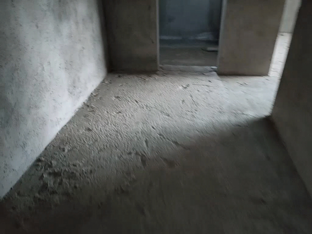 山水印象  4室2厅2卫    120.0万 山水印象  4室2厅2卫    120.0万客厅