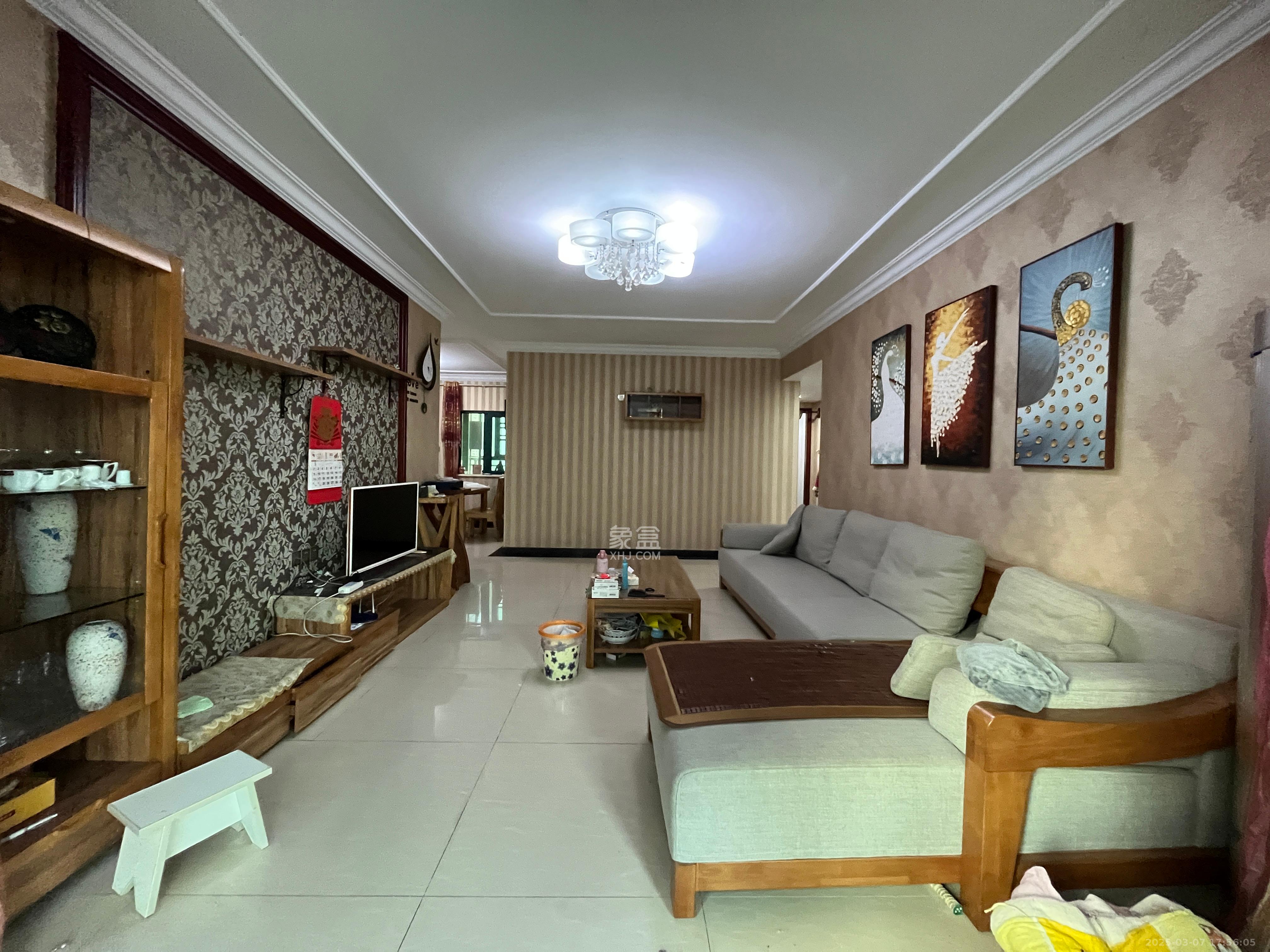 恒大名都  4室2厅2卫    2200.0元/月 恒大名都  4室2厅2卫    2200.0元/月