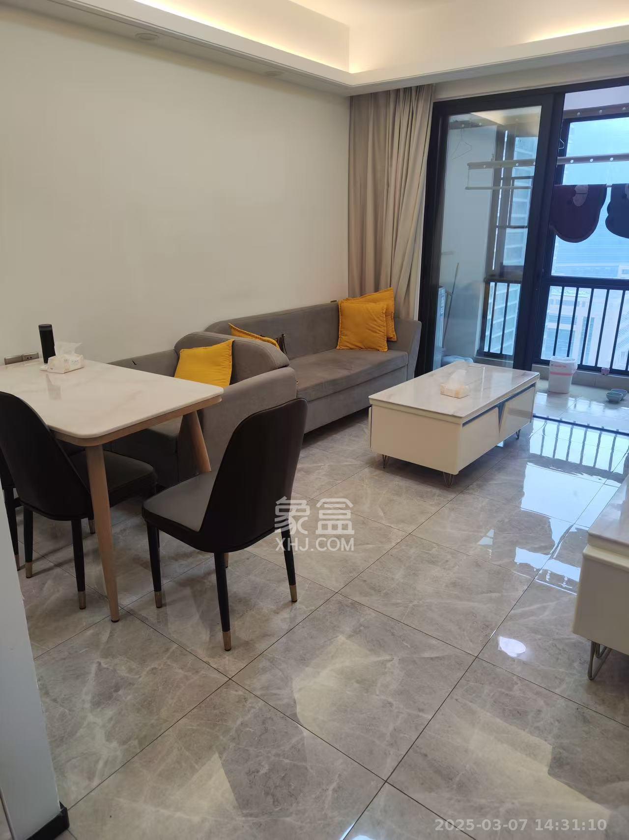 中海阅江府  1室1厅1卫   2700.00元/月