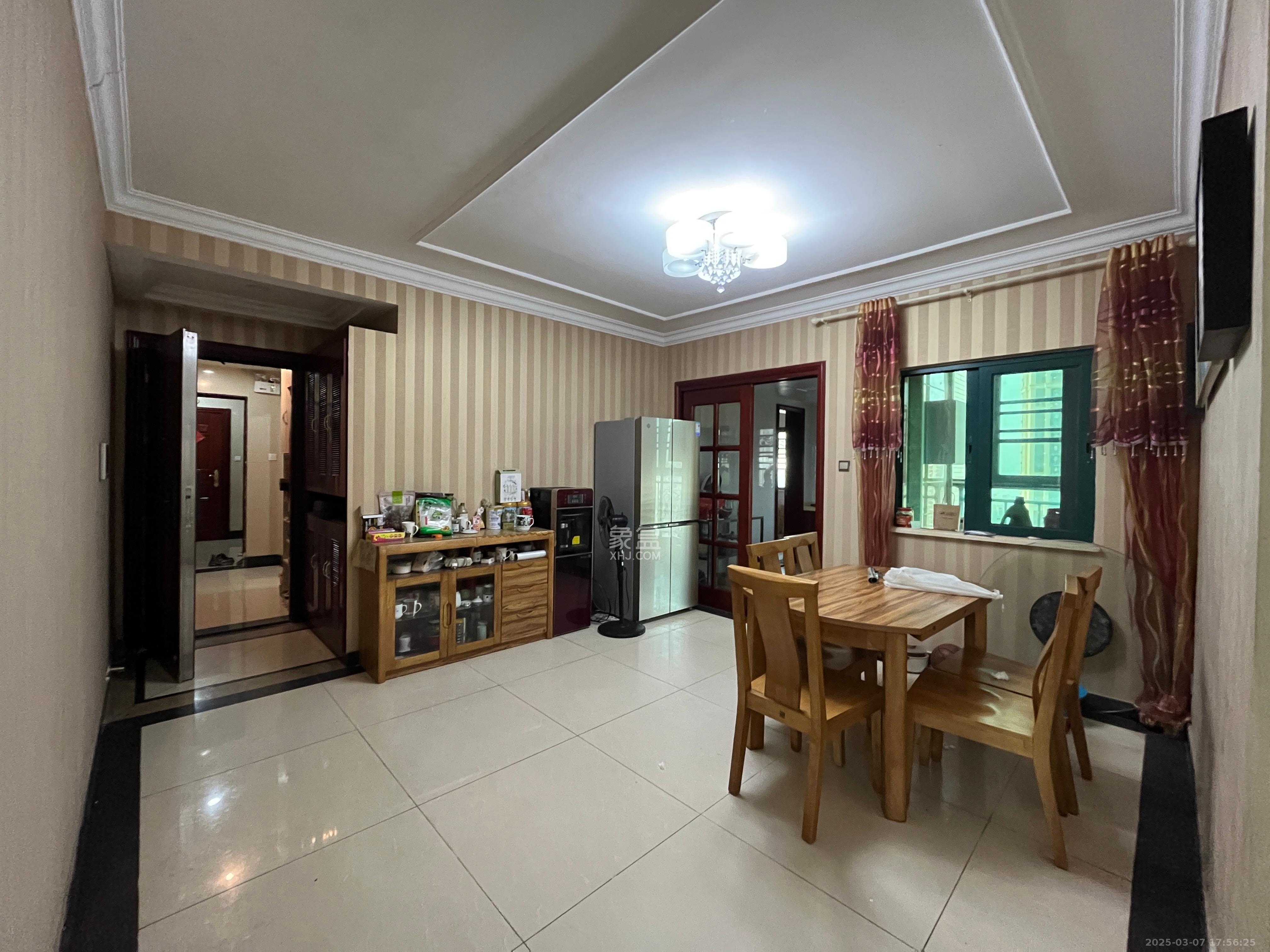 恒大名都 4室2厅2卫 2200.0元/月 恒大名都 4室2厅2卫 2200.0元/月室内图