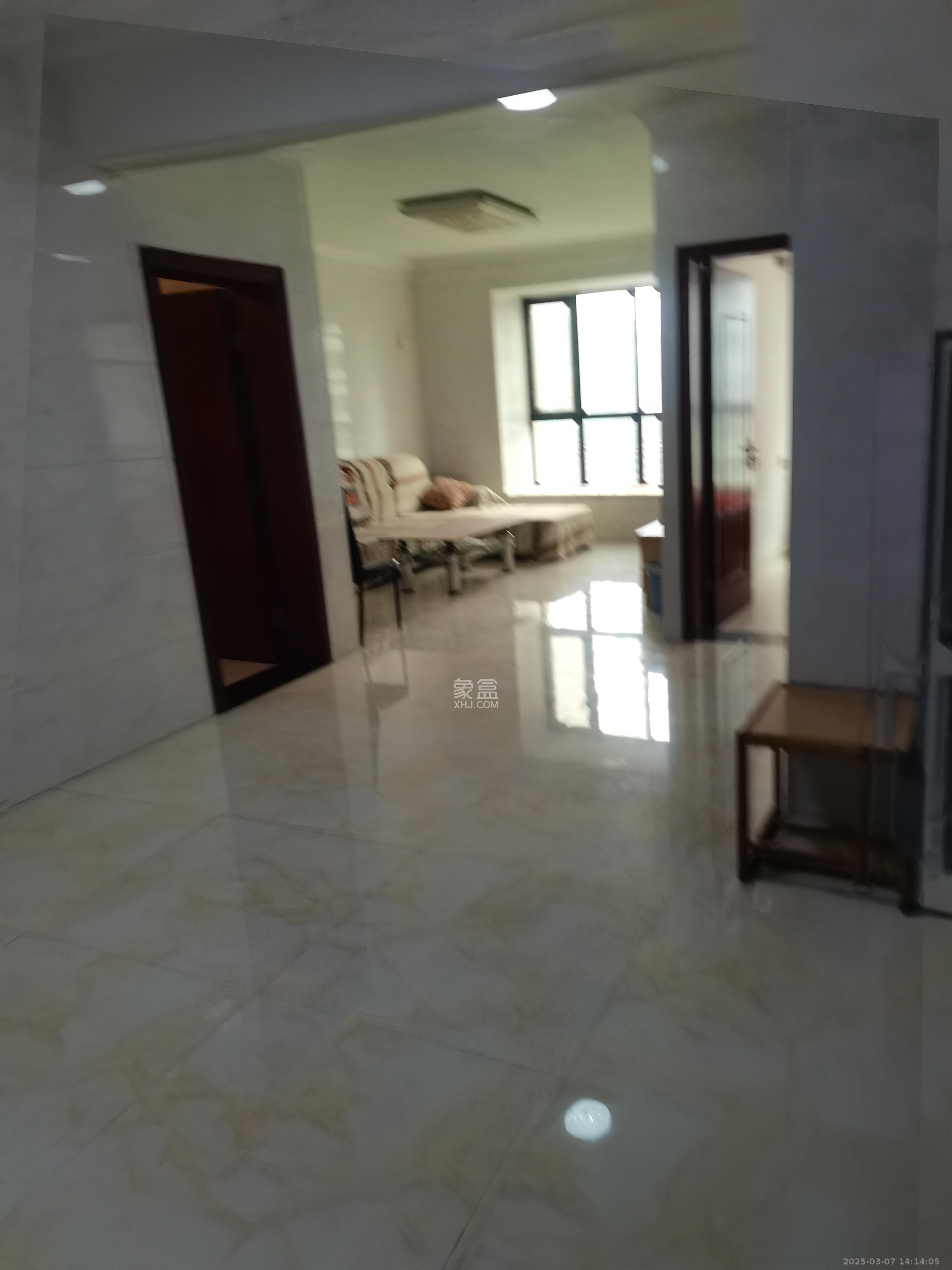 华悦城 2室1厅1卫 2000.0元/月 华悦城 2室1厅1卫 2000.0元/月室内图