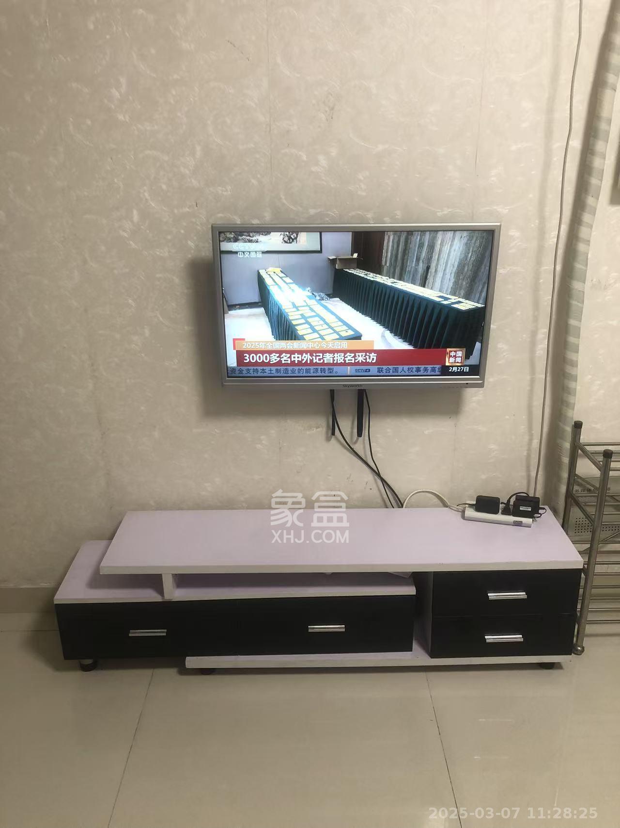 爵士湘 1室1厅1卫 1100.0元/月 爵士湘 1室1厅1卫 1100.0元/月室内图