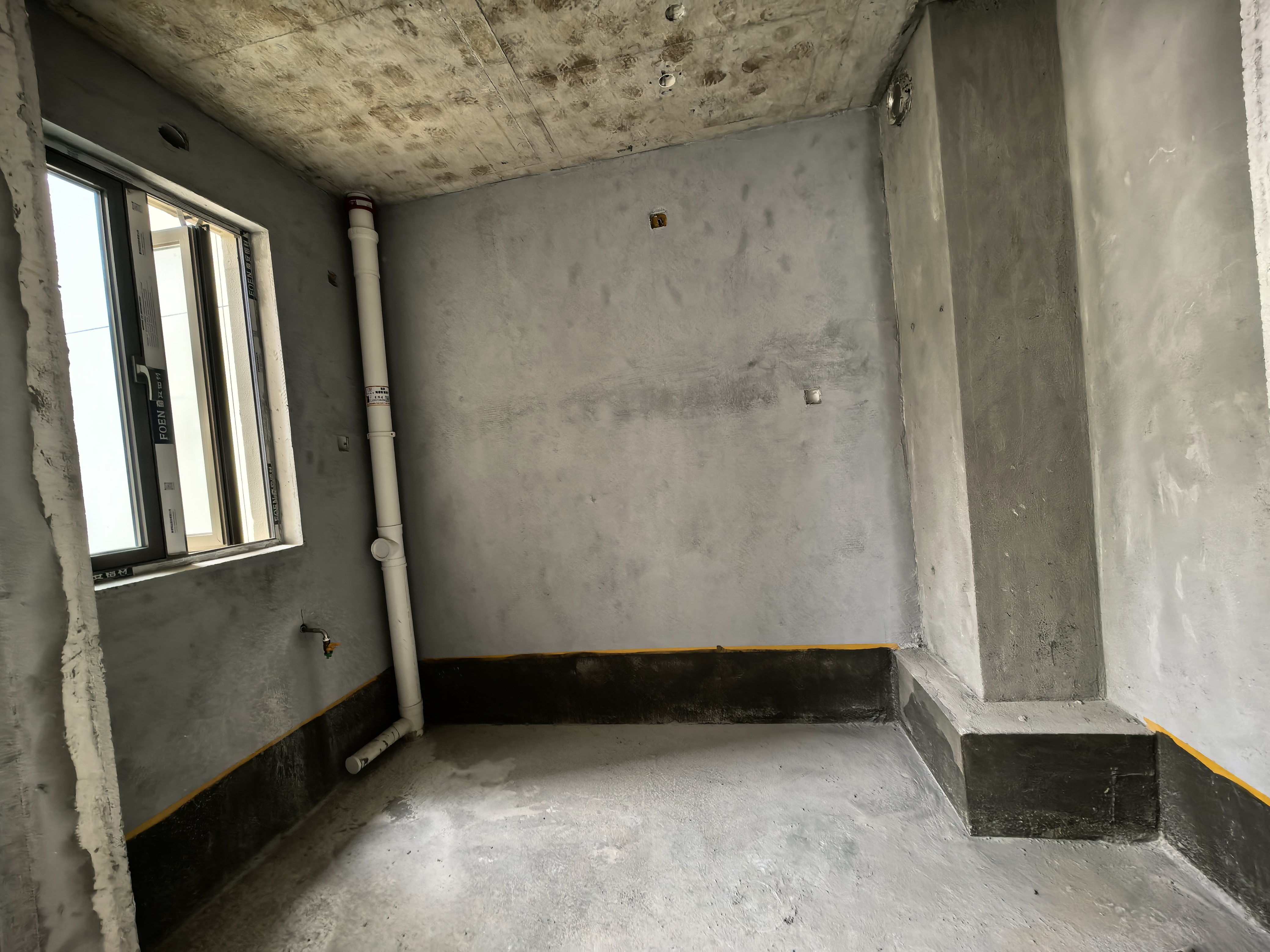 吾悦广场 4室2厅2卫 69.8万 吾悦广场 4室2厅2卫 69.8万客厅