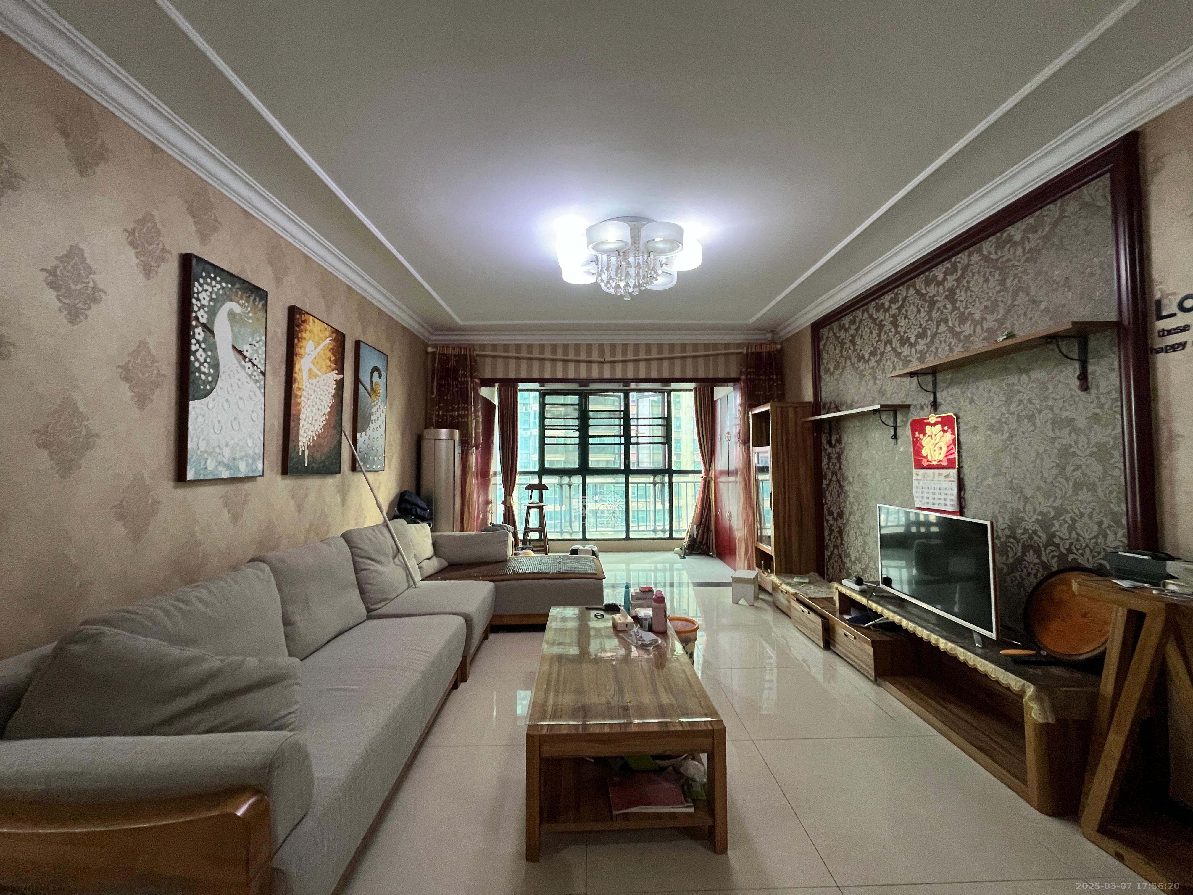 恒大名都 4室2厅2卫 2200.0元/月 恒大名都 4室2厅2卫 2200.0元/月室内图