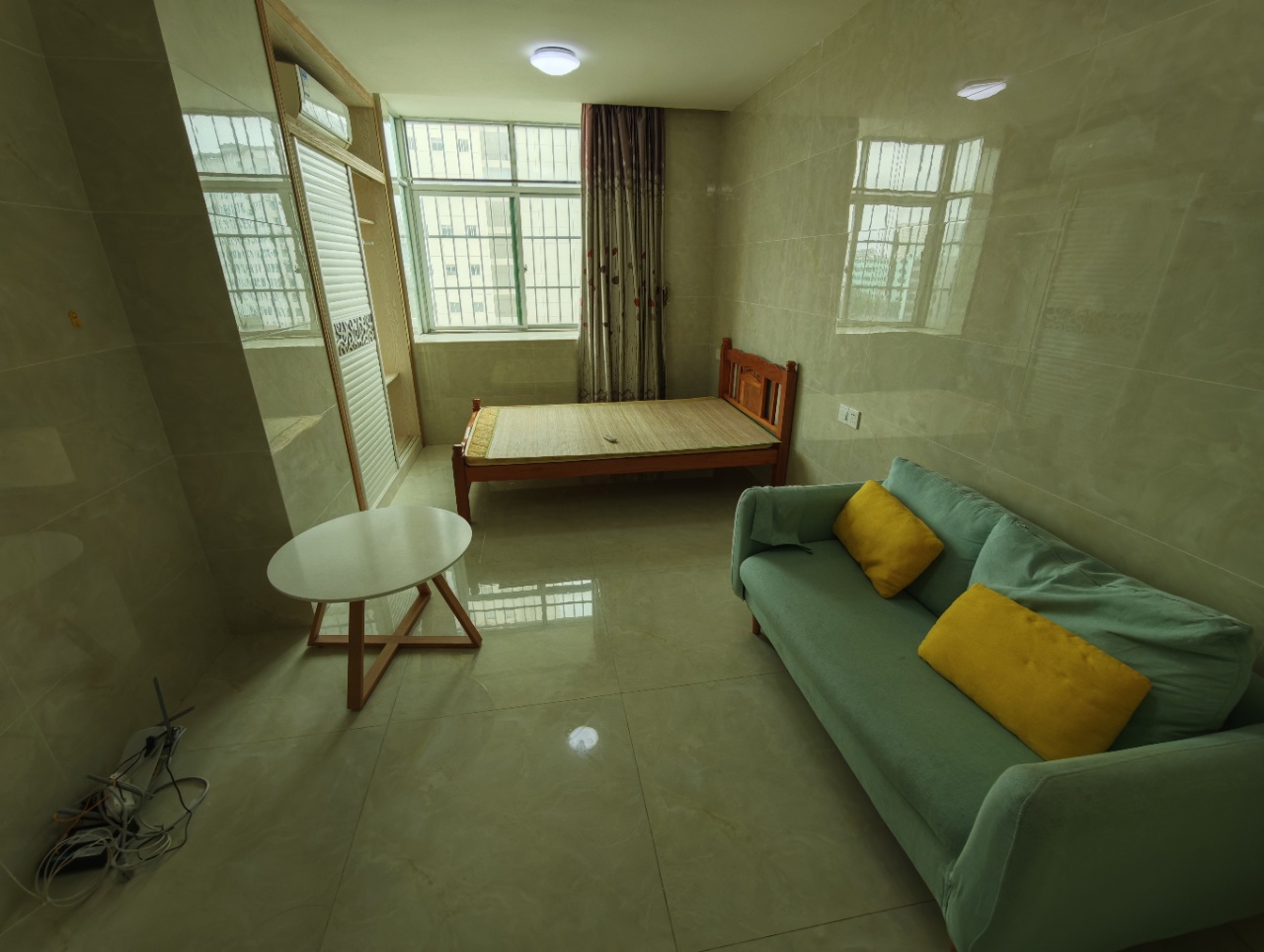 德盛华庭 1室0厅1卫 1000.0元/月 德盛华庭 1室0厅1卫 1000.0元/月室内图