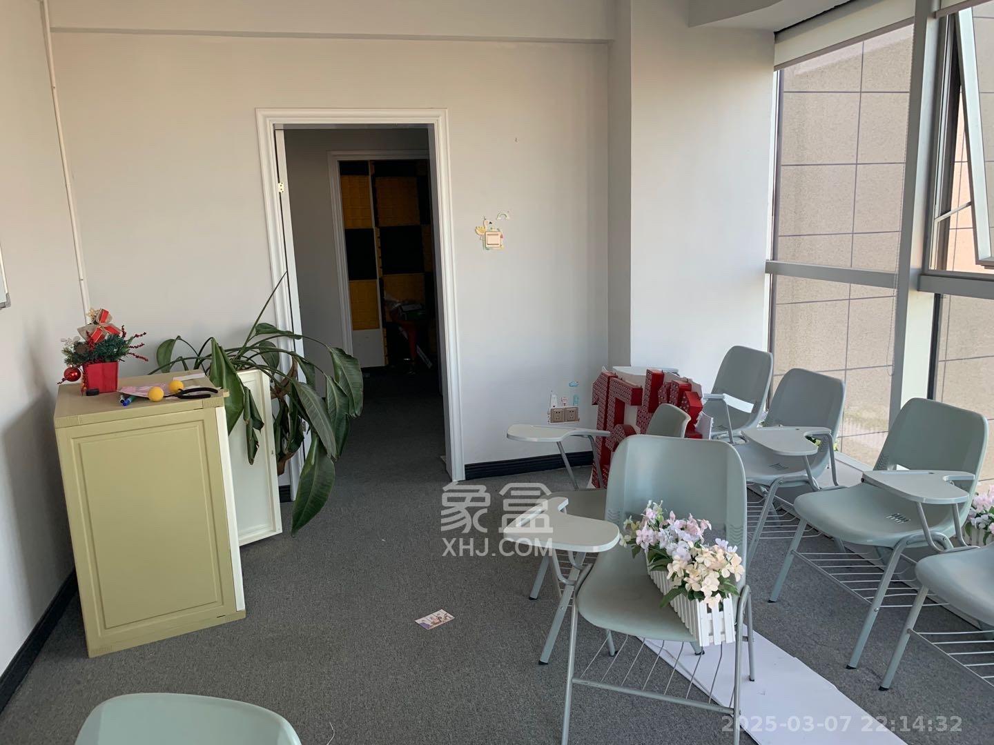 高升时代广场(冠铭商务中心) 1室0厅0卫 4500.0元/月 高升时代广场(冠铭商务中心) 1室0厅0卫 4500.0元/月室内图