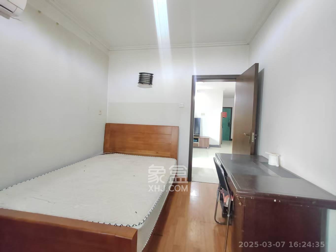 海东青大厦 2室2厅1卫 2500.0元/月 海东青大厦 2室2厅1卫 2500.0元/月室内图