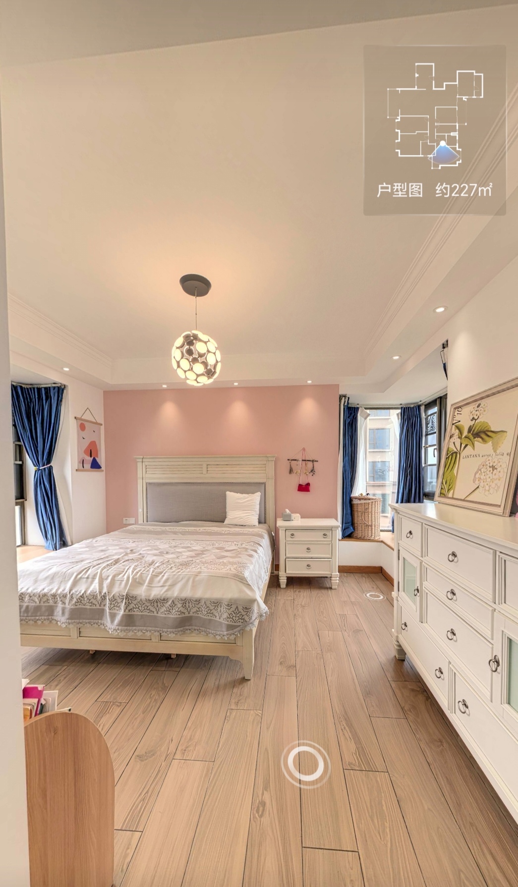 天鹅湾  4室2厅3卫    515.0万 天鹅湾  4室2厅3卫    515.0万客厅