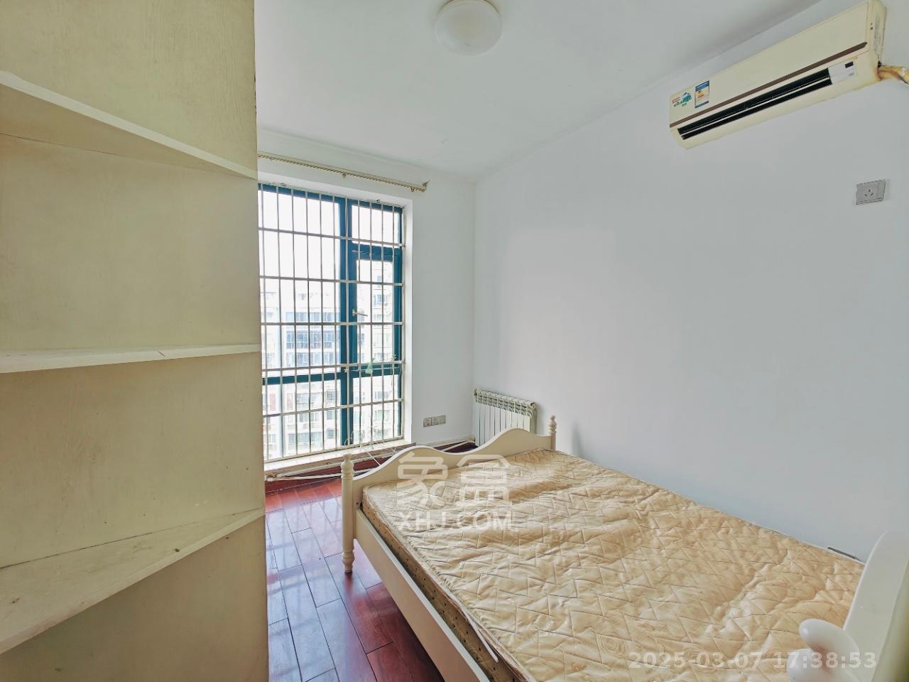 凯乐湘园 7室3厅3卫 5000.0元/月 凯乐湘园 7室3厅3卫 5000.0元/月室内图