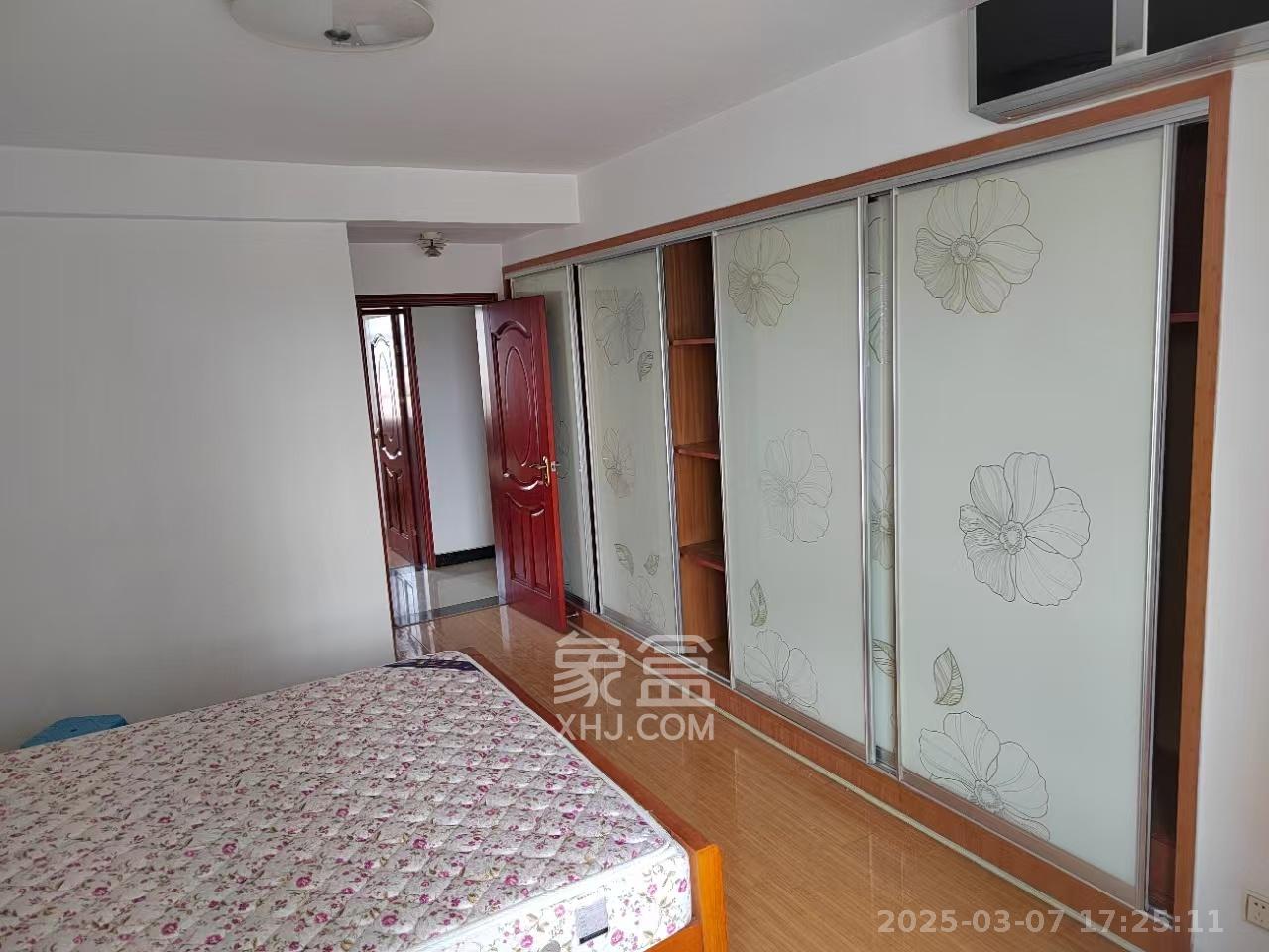 海利科院佳园 4室2厅2卫 2800.0元/月 海利科院佳园 4室2厅2卫 2800.0元/月室内图