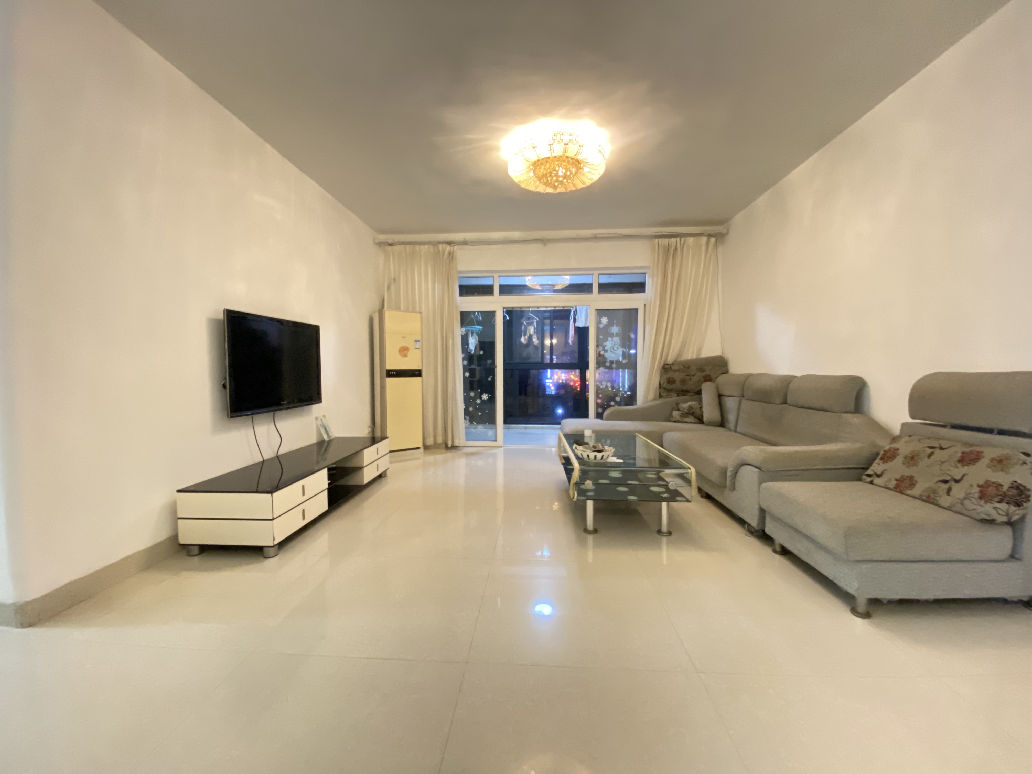 绿谷康都 3室2厅2卫 170.0万 绿谷康都 3室2厅2卫 170.0万室内图