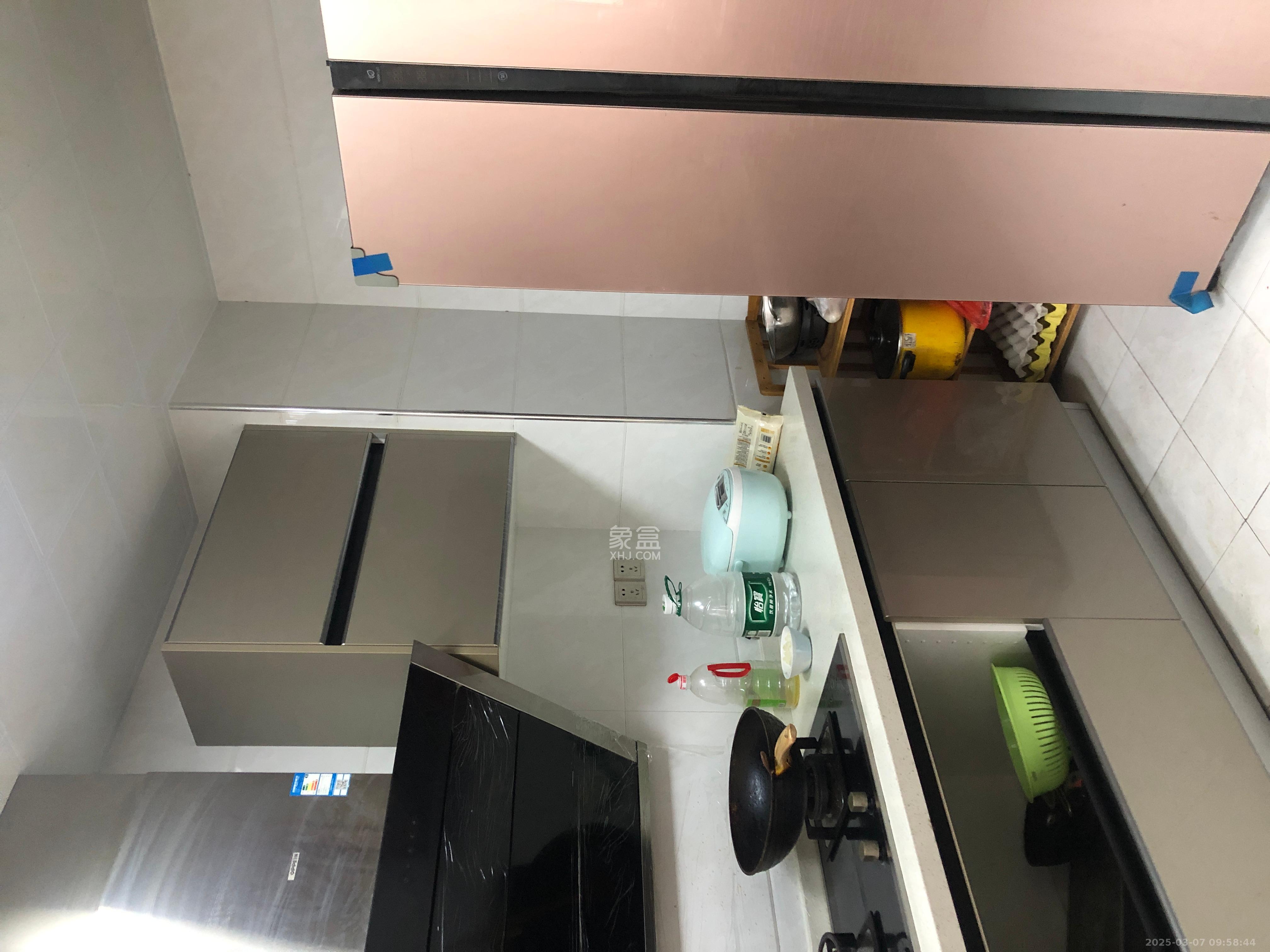 东城港  3室2厅2卫   3500.00元/月室内图