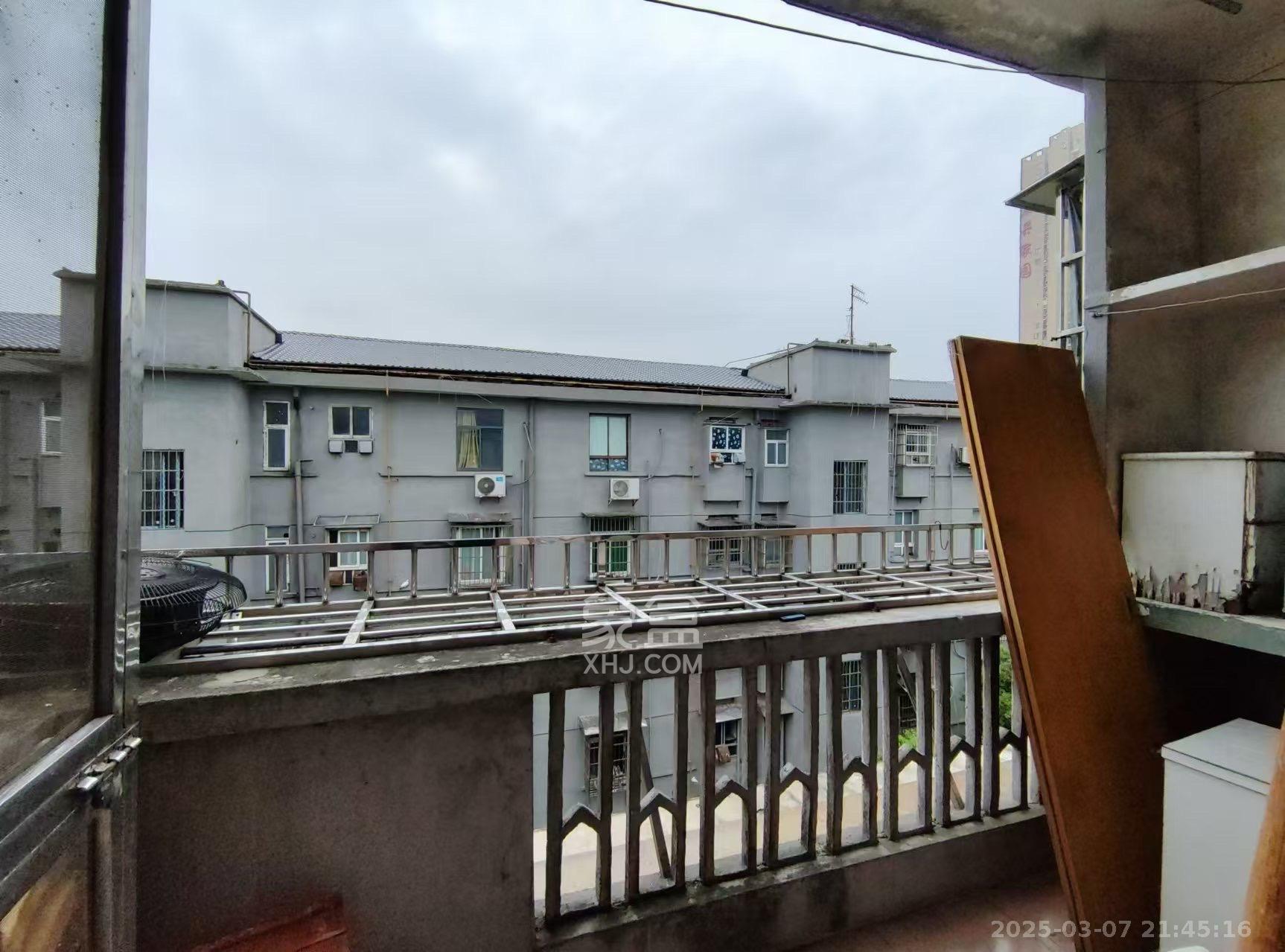 左家塘二建  1室1厅1卫    950.0元/月室内图