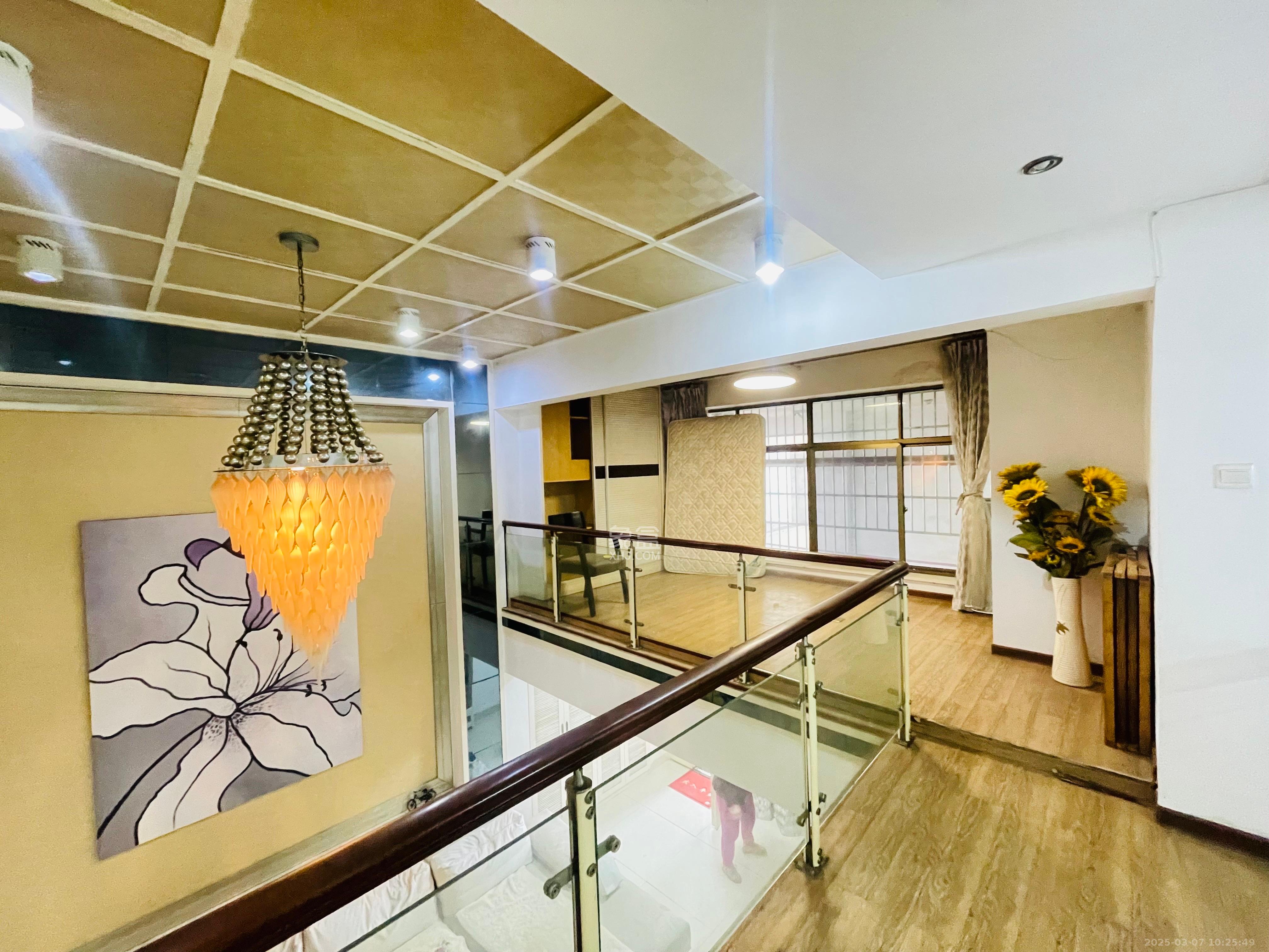 南国嘉苑 4室2厅2卫 3500.0元/月 南国嘉苑 4室2厅2卫 3500.0元/月室内图