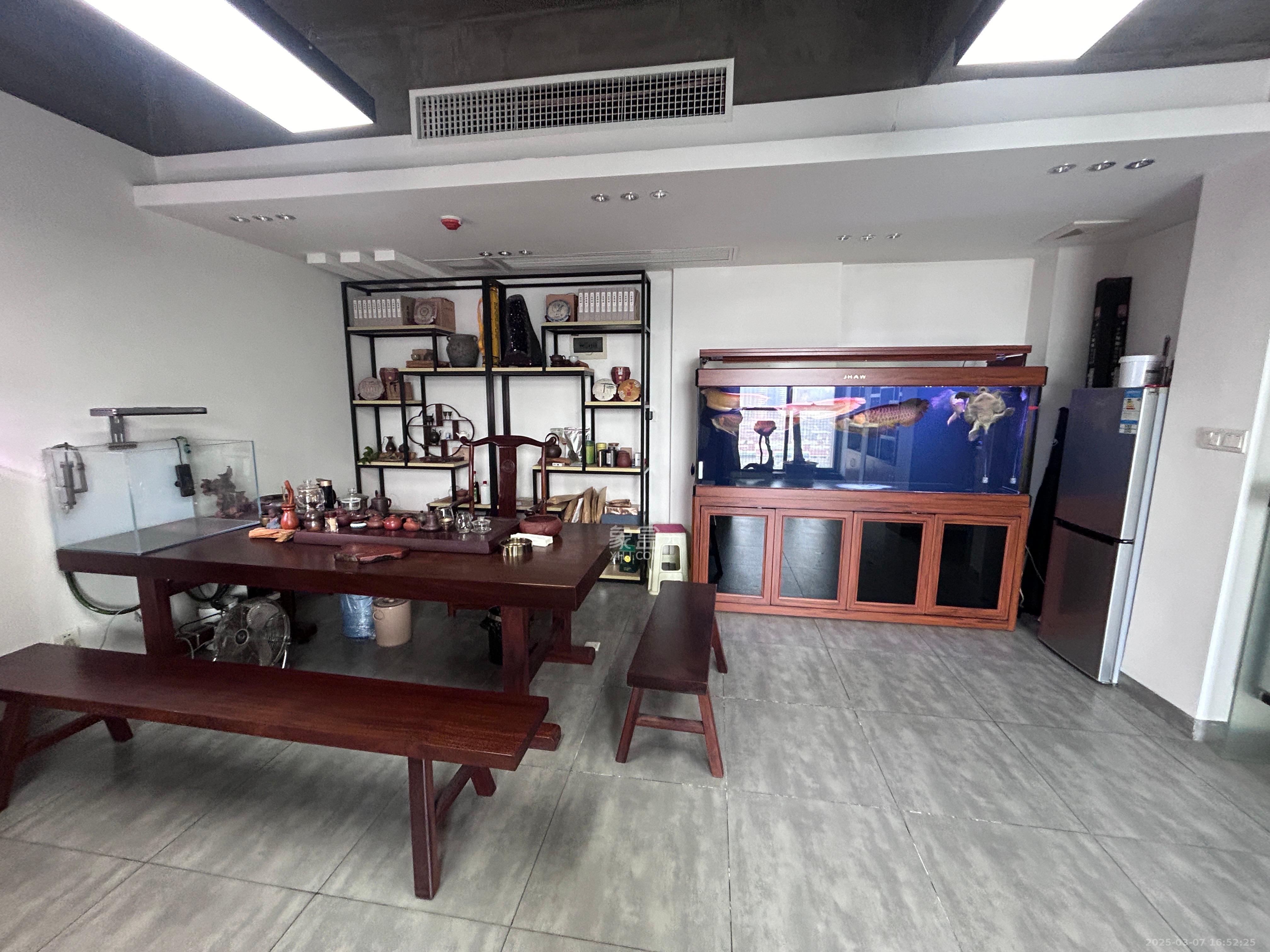 万坤图财富广场 1室1厅0卫 9000.0元/月 万坤图财富广场 1室1厅0卫 9000.0元/月室内图