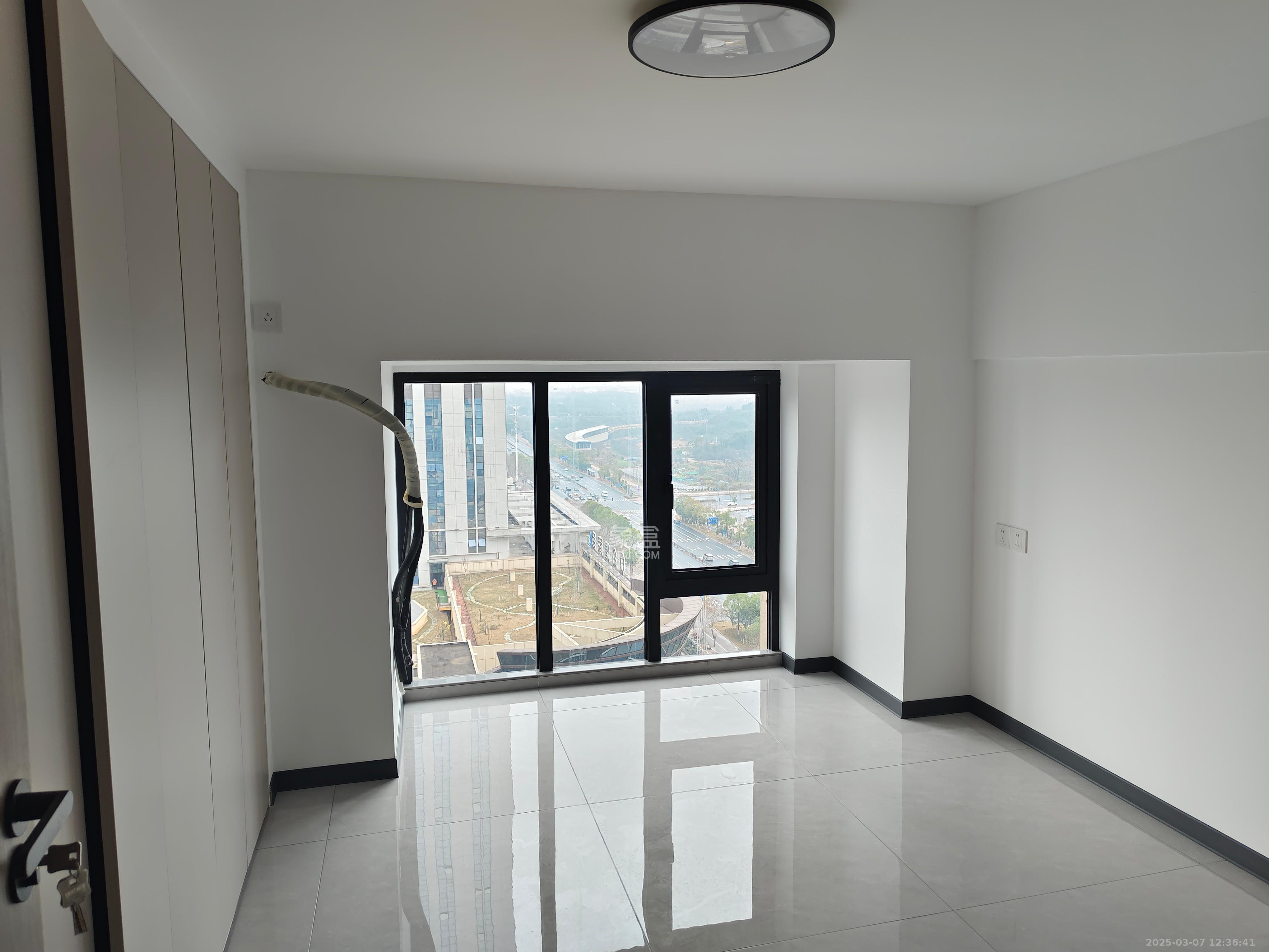 新城悦隽 2室2厅1卫 1680.0元/月 新城悦隽 2室2厅1卫 1680.0元/月室内图