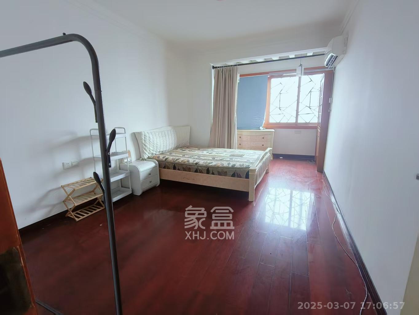 长沙市自来水公司住宅小区(白沙路119号) 3室2厅1卫 2800.0元/月 长沙市自来水公司住宅小区(白沙路119号) 3室2厅1卫 2800.0元/月室内图