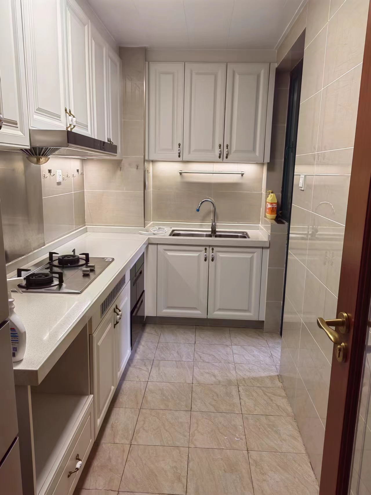 恒大绿洲 2室2厅1卫 2100.0元/月 恒大绿洲 2室2厅1卫 2100.0元/月室内图