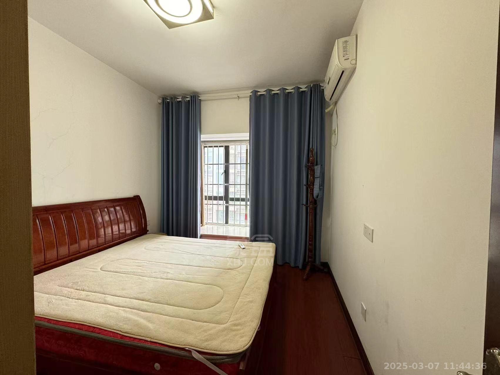 流金岁月-华晨国际 2室1厅1卫 1800.0元/月 流金岁月-华晨国际 2室1厅1卫 1800.0元/月室内图