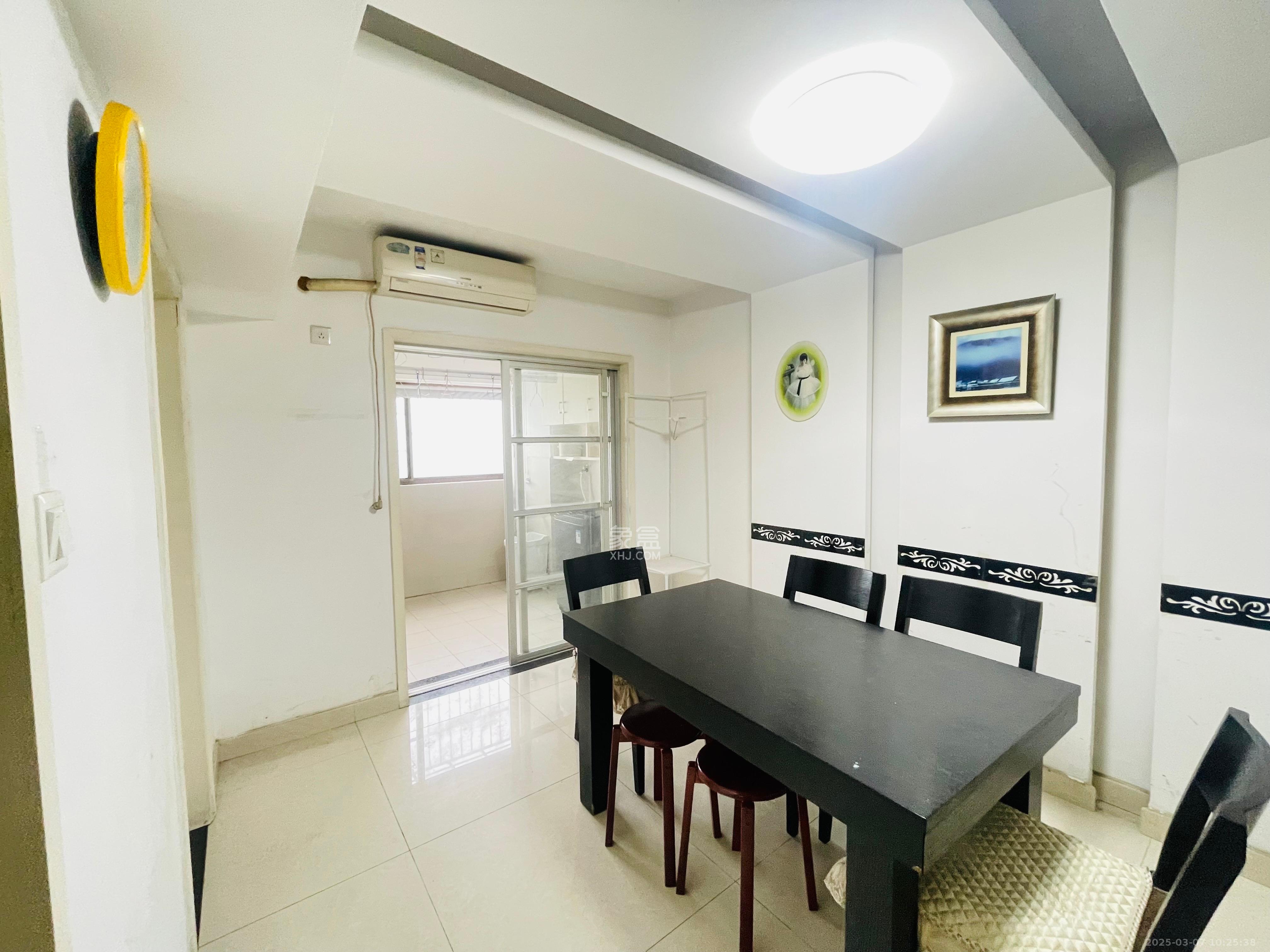 南国嘉苑 4室2厅2卫 3500.0元/月 南国嘉苑 4室2厅2卫 3500.0元/月室内图