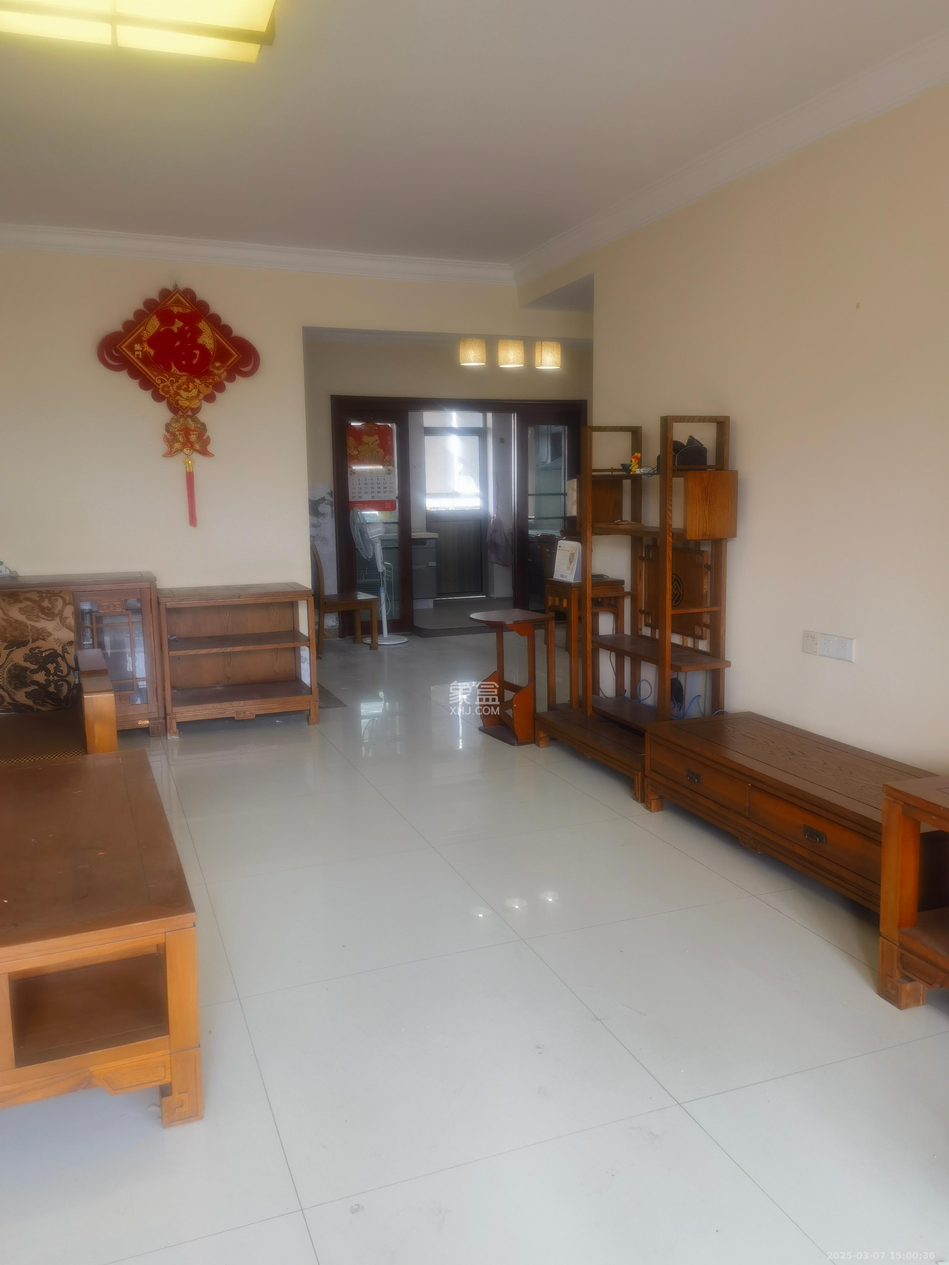 江山帝景雅典  3室2厅2卫    2600.0元/月 江山帝景雅典  3室2厅2卫    2600.0元/月